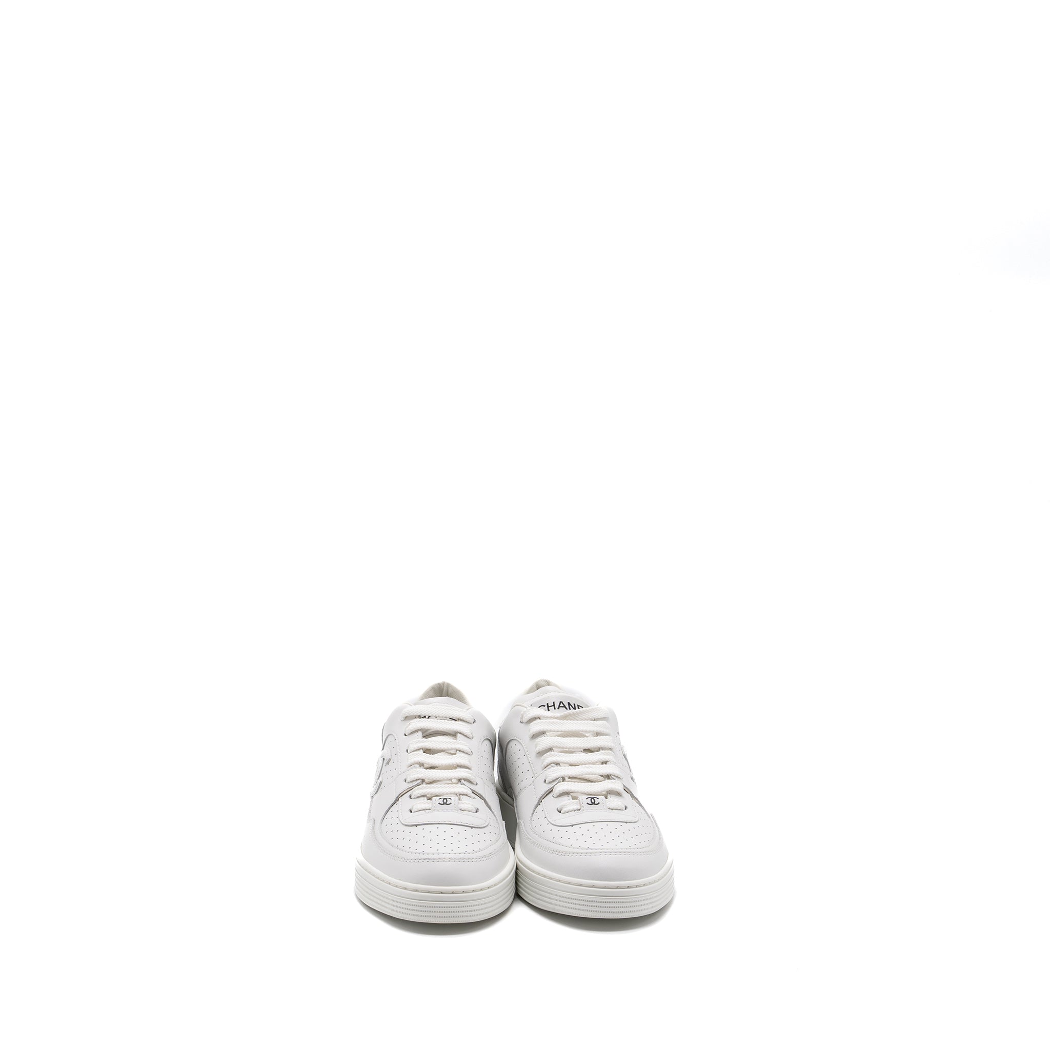 CHANEL CC LOGO SNEAKERS WHITE