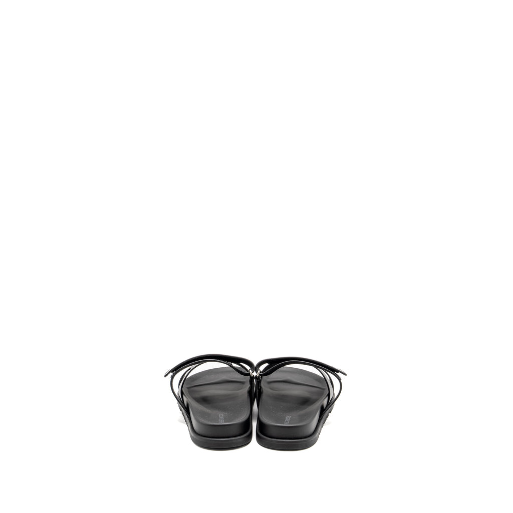 HERMES MEN’S CHYPRE SANDALS BLACK