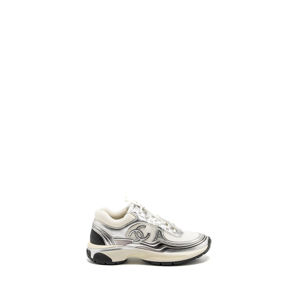 CHANEL METALLIC TRAINER/SNEAKER SILVER/WHITE