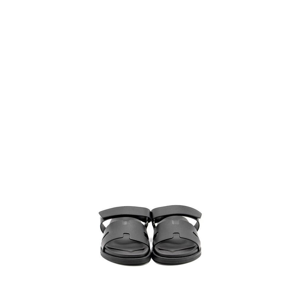 HERMES MEN’S CHYPRE SANDALS BLACK