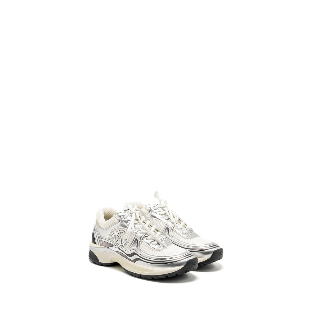CHANEL METALLIC TRAINER/SNEAKER SILVER/WHITE