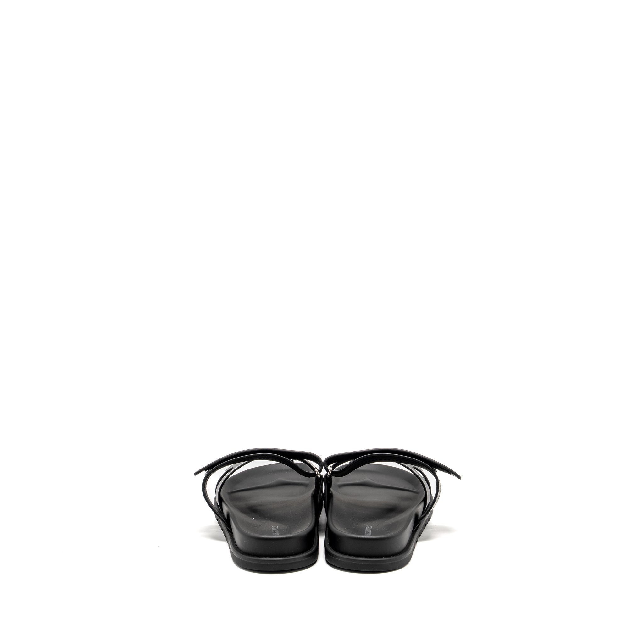 HERMES MEN’S CHYPRE SANDALS BLACK
