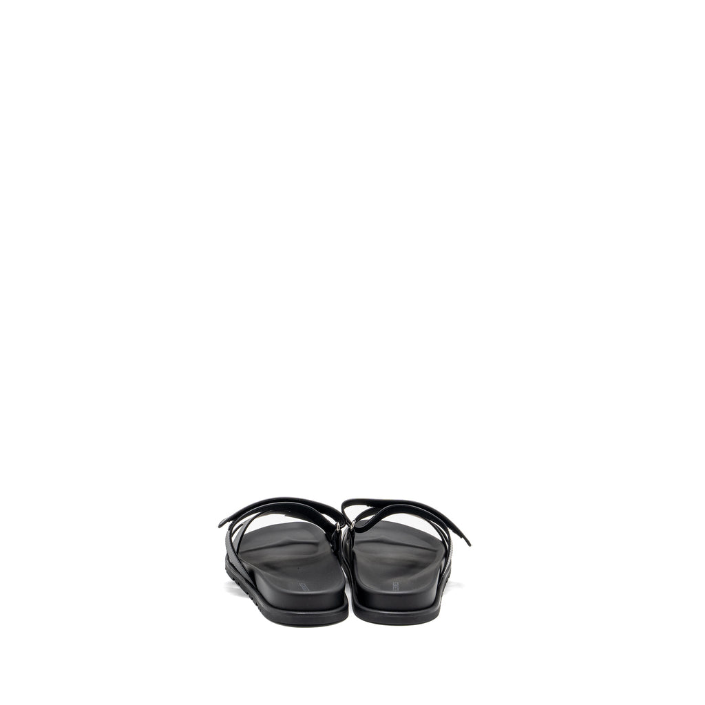 HERMES CHYPRE SANDALS BLACK