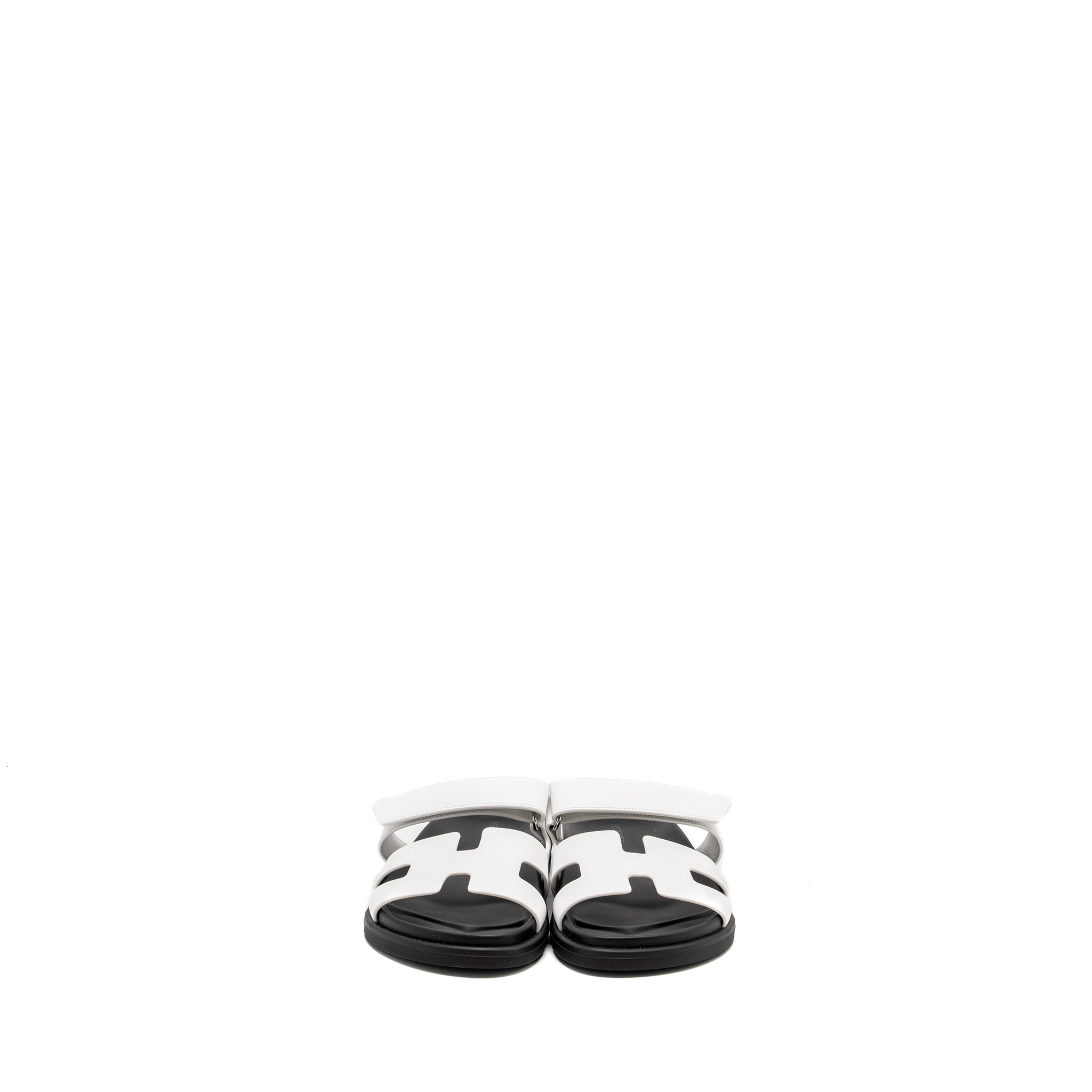 HERMES CHYPRE SANDALS WHITE / BLACK
