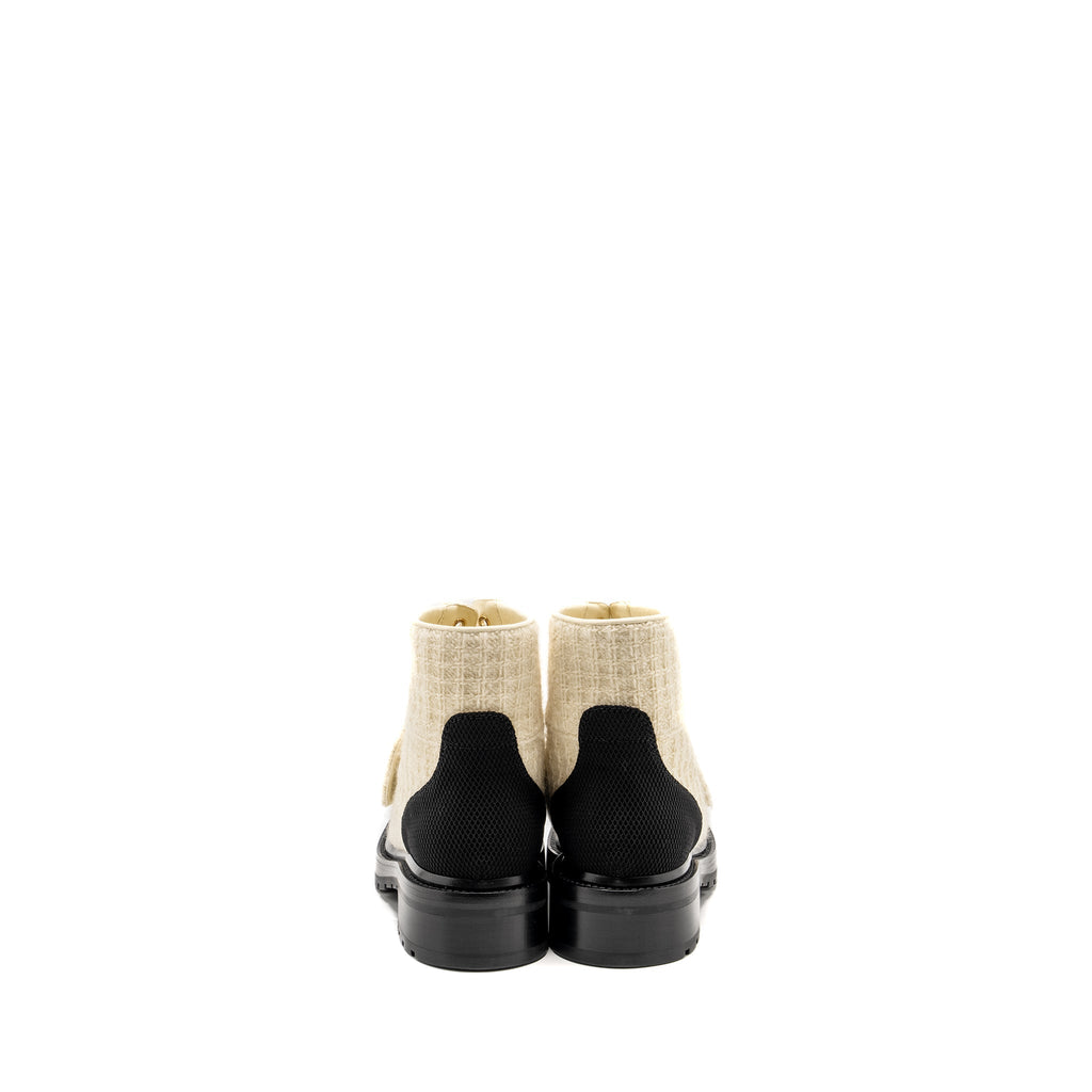 CHANEL 22K LACE UP BOOTS WOOL TWEED/FABRIC IVORY/BLACK