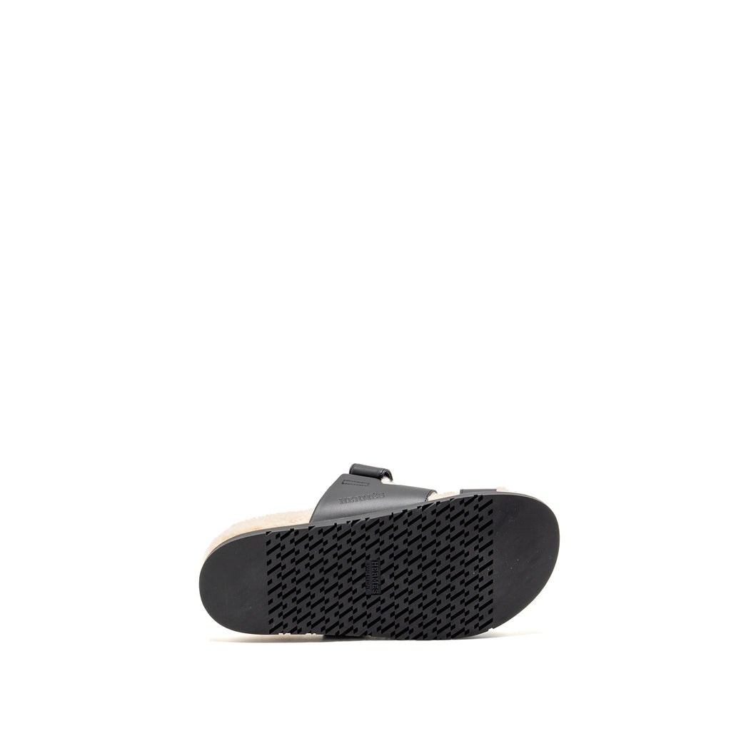 HERMES CHYPRE SANDAL CALFSKIN/SHEARLING LINING BLACK SHW