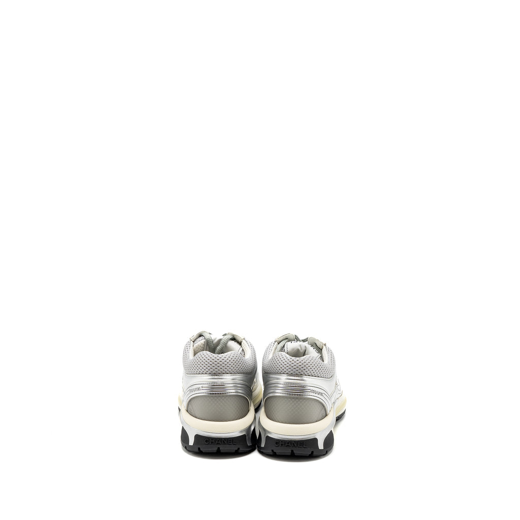 CHANEL 23C METALLIC TRAINER / SNEAKERS SILVER MULTICOLOUR