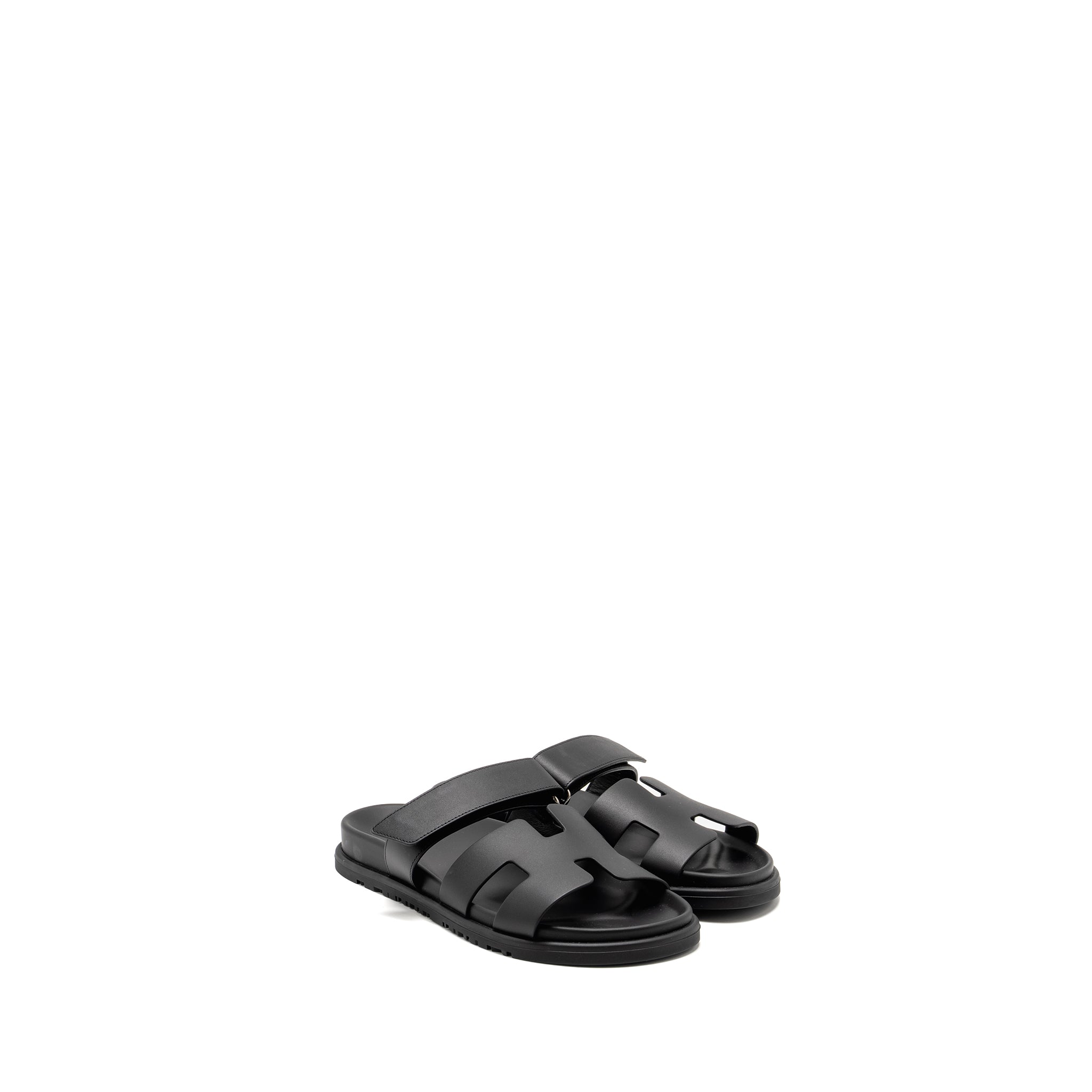HERMES CHYPRE SANDALS CALFSKIN BLACK