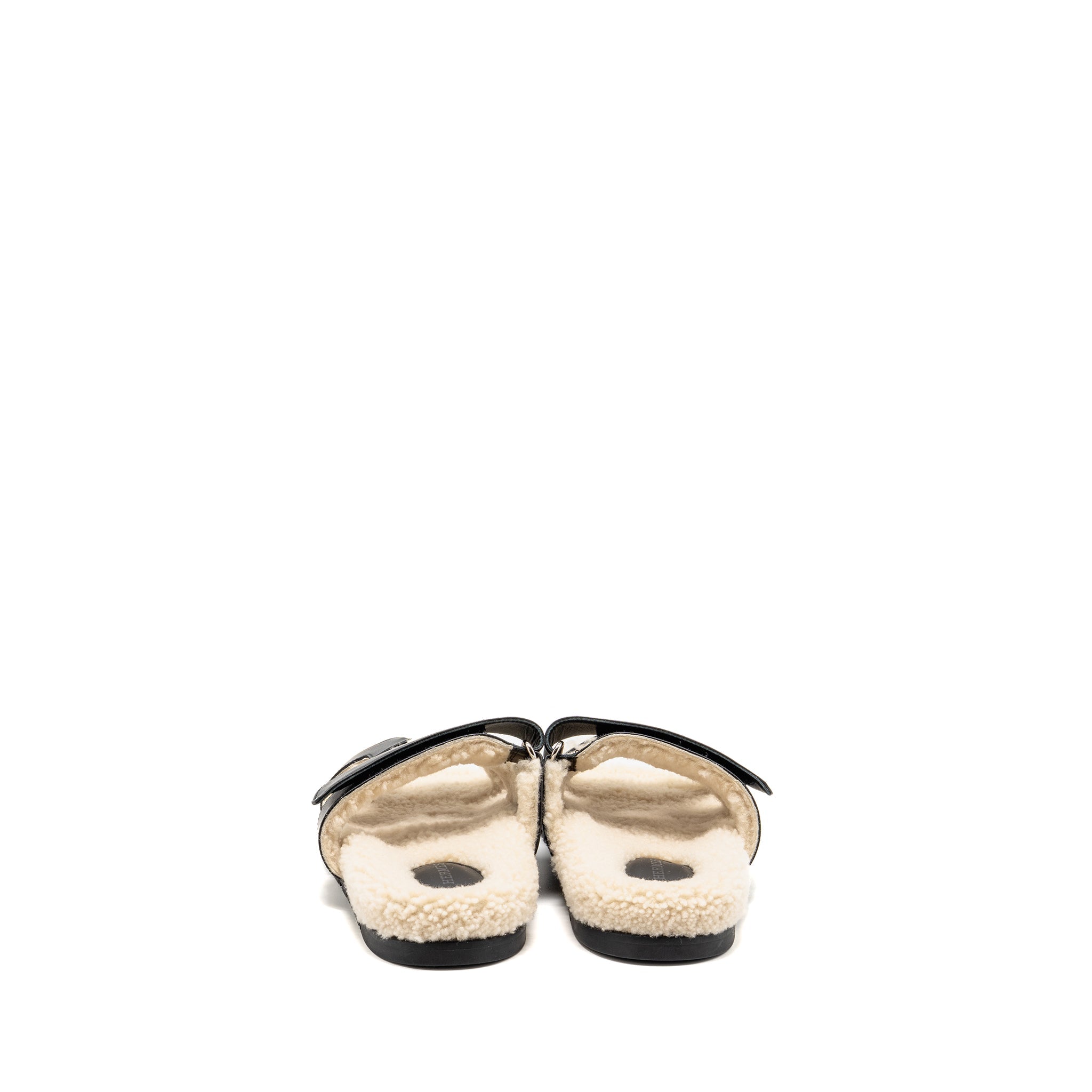 HERMES CHYPRE SANDAL CALFSKIN/SHEARLING LINING BLACK SHW