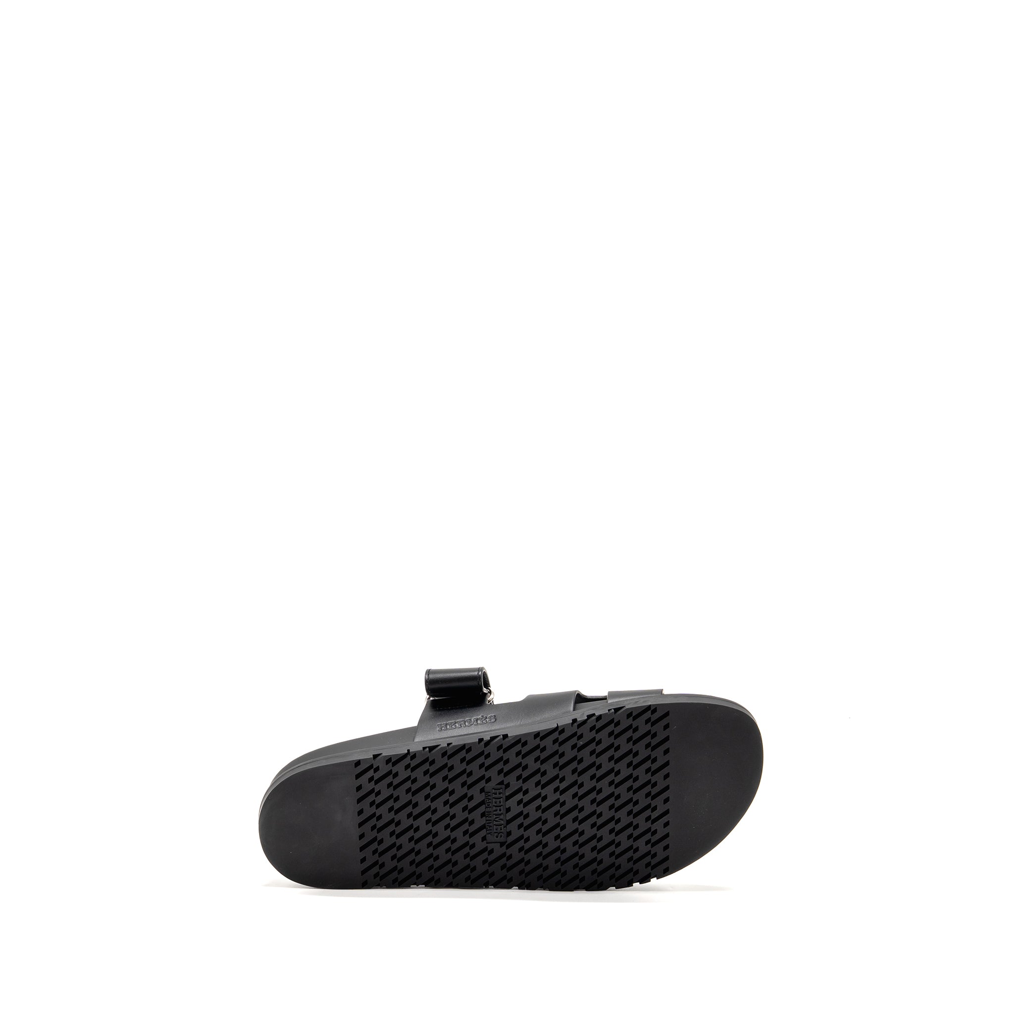 HERMES MEN’S CHYPRE SANDALS BLACK SHW