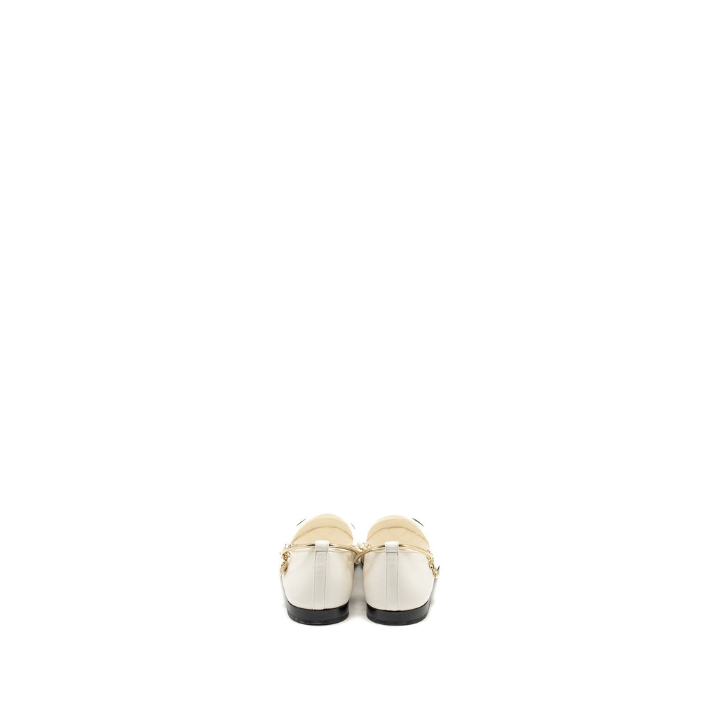 CHANEL BALLET FLATS WHITE / BLACK