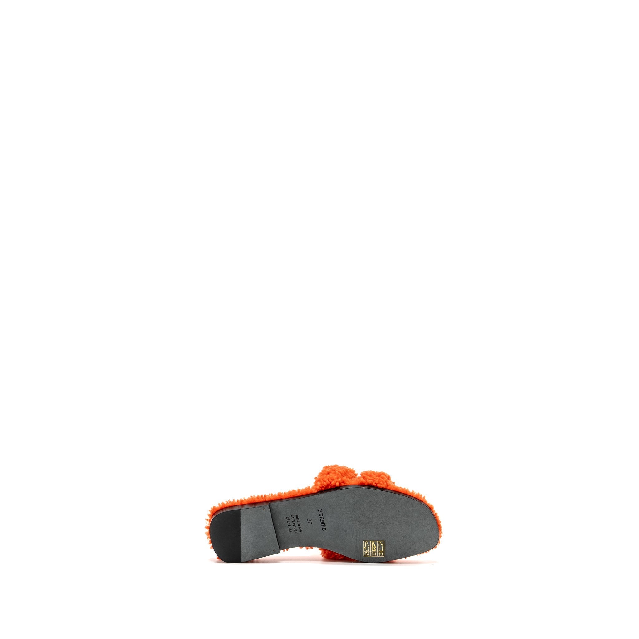 HERMES ORAN SANDALS SHEARLING ORANGE