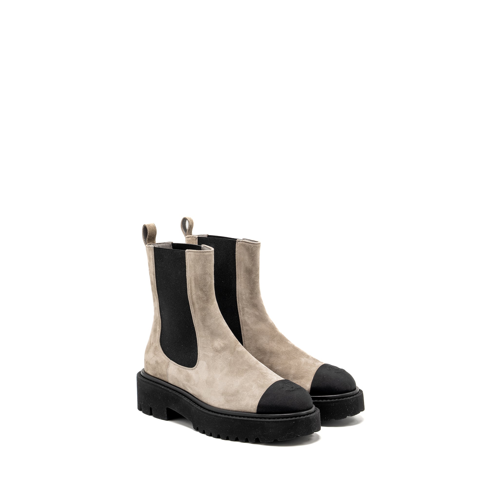 CHANEL 22K ANKLE BOOTS SUEDE CALFSKIN/GROSGRAIN LIGHT GREY/BLACK