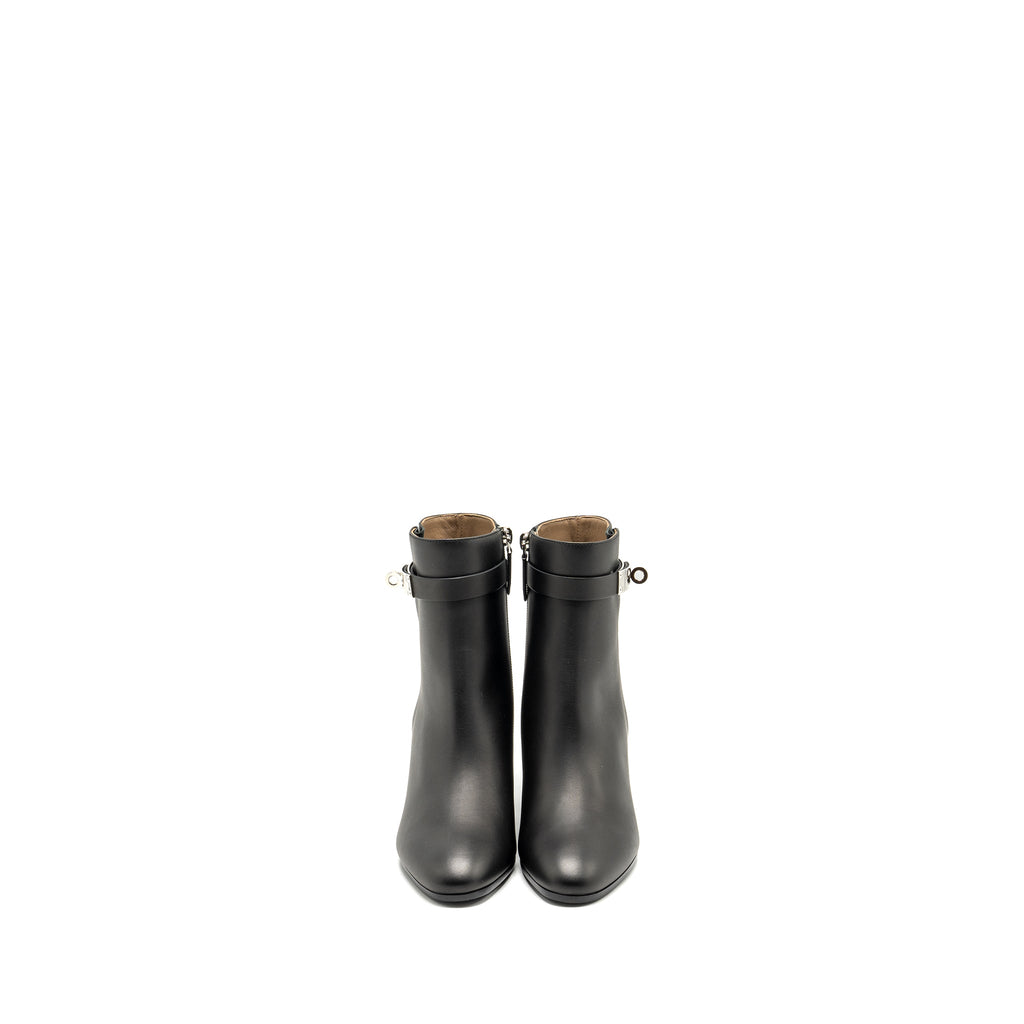 HERMES WOMEN’S SAINT GERMAIN ANKLE BOOT CALFSKIN BLACK SHW