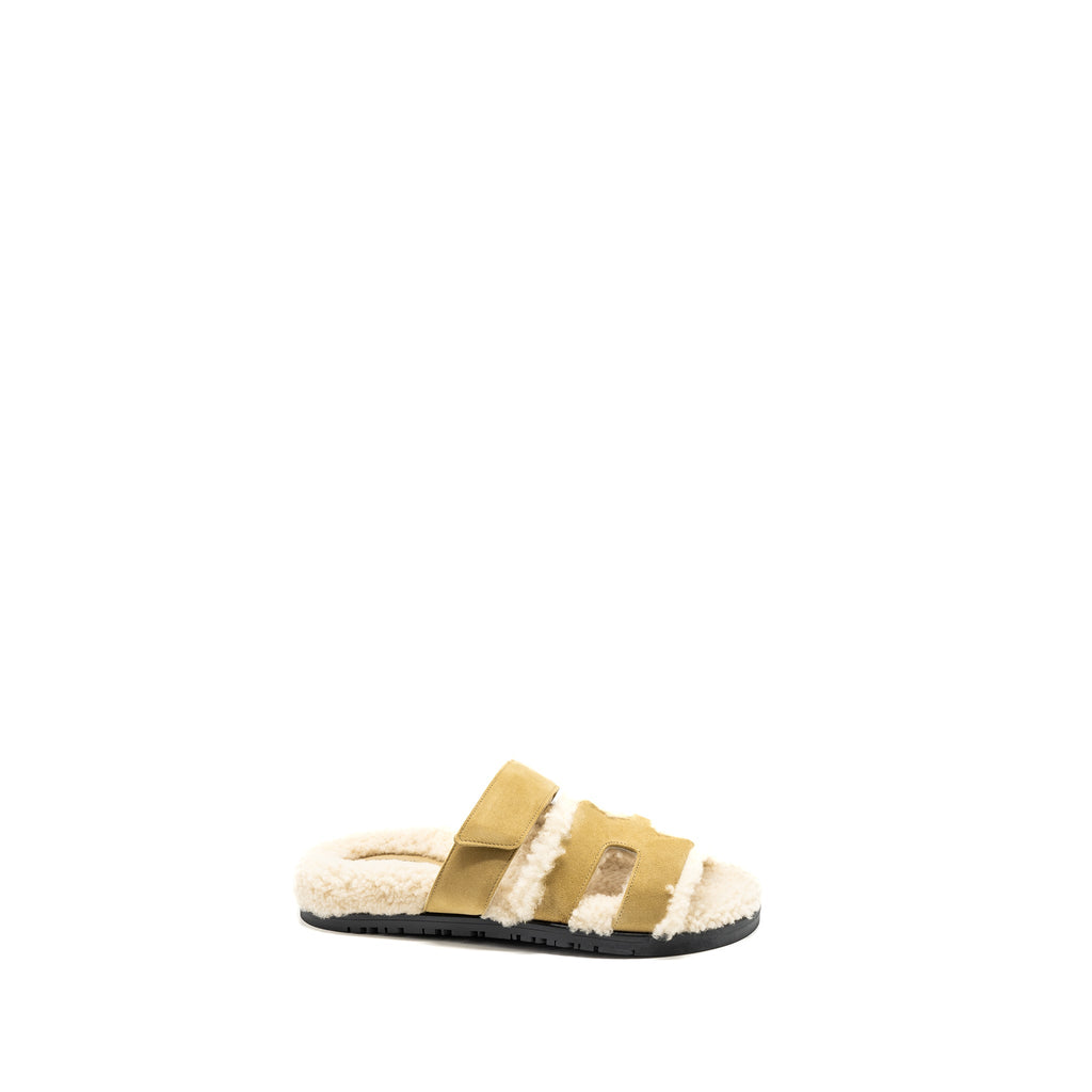 HERMES CHYPRE SANDALS CHEVRE VELOURS BEIGE ALBATRE