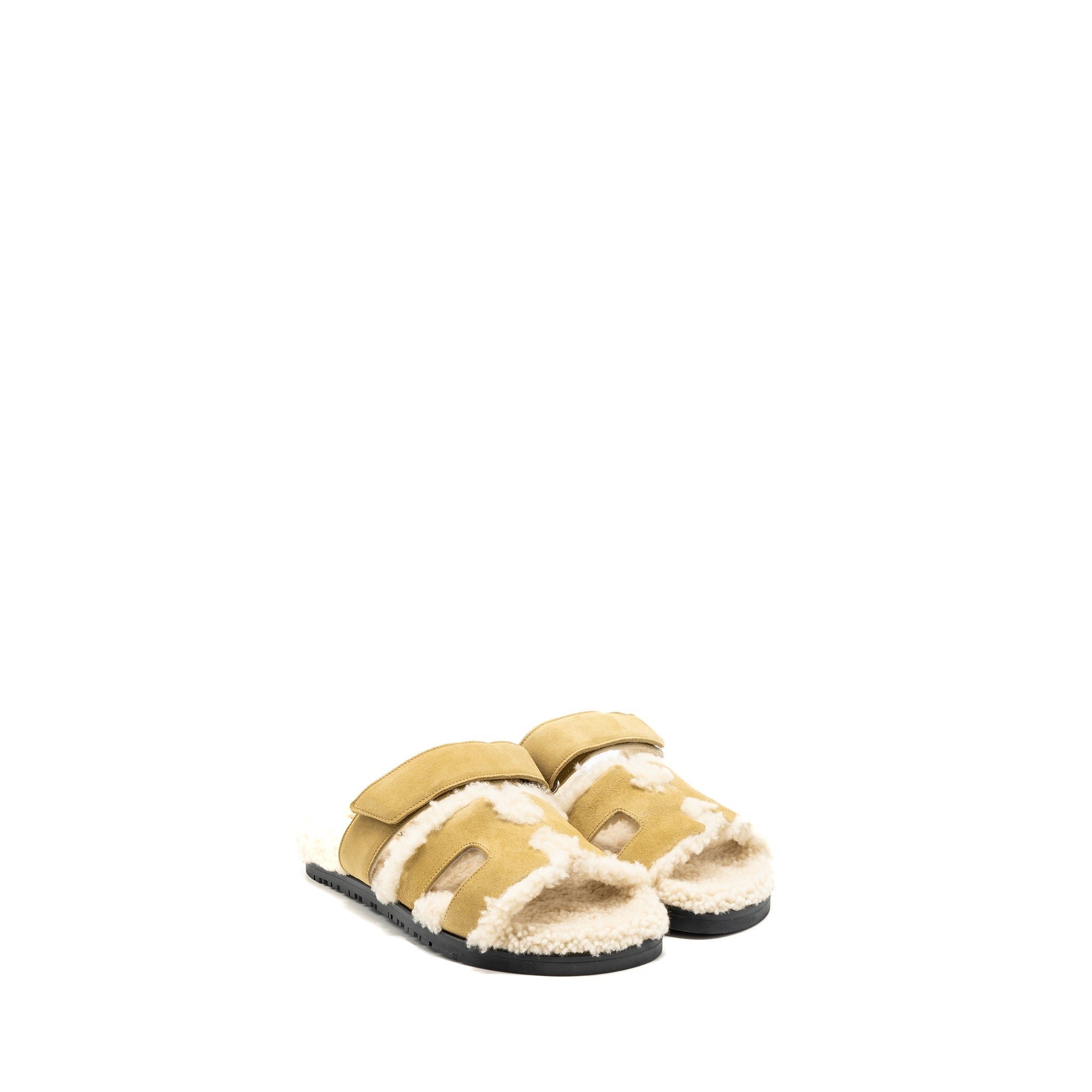 HERMES CHYPRE SANDALS CHEVRE VELOURS BEIGE ALBATRE