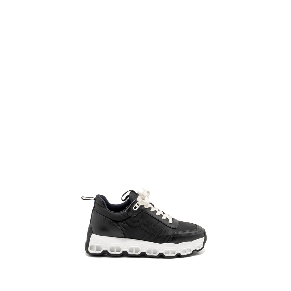 HERMES IMPULSE SNEAKER LIGHT PARACHUTE FABRIC/CALFSKIN BLACK