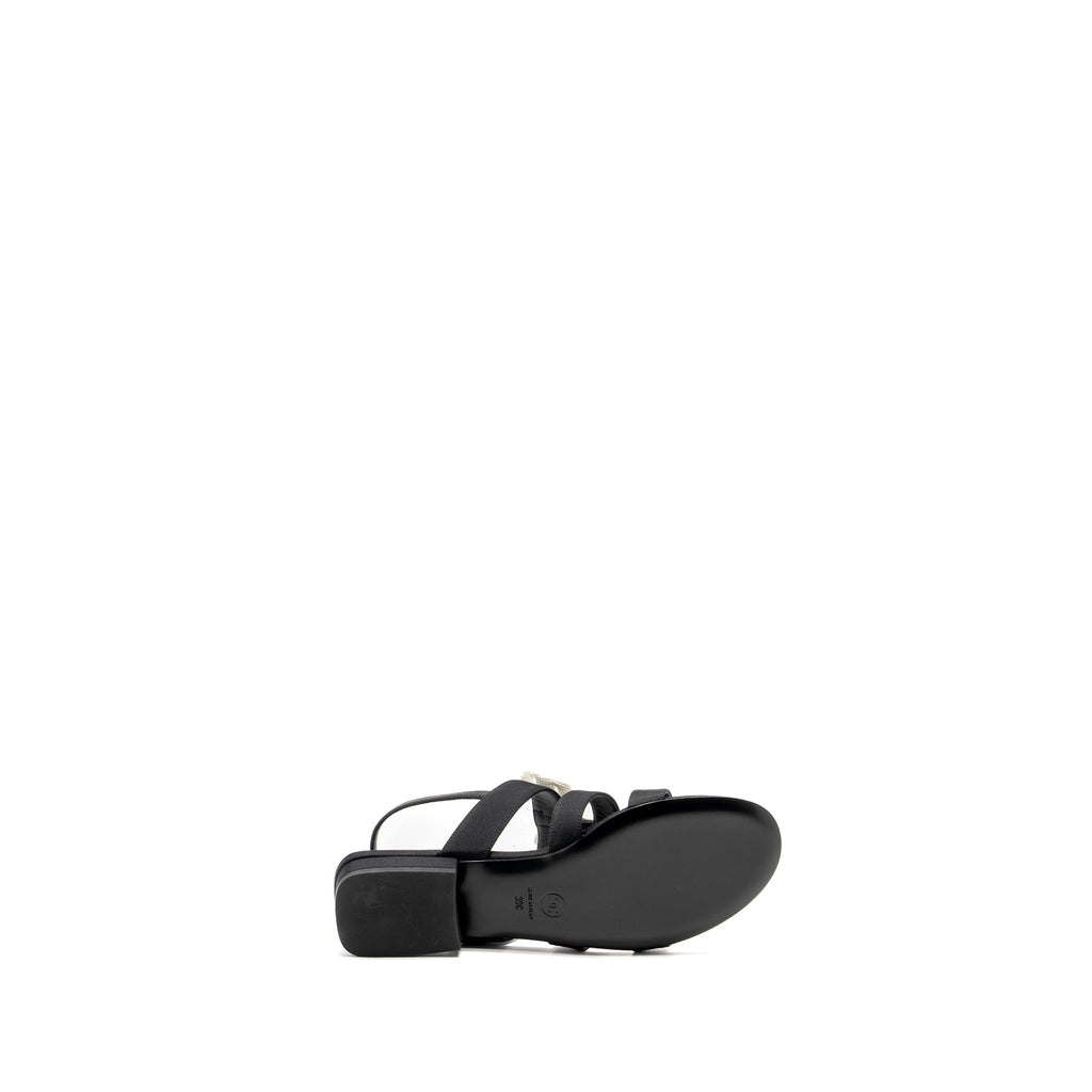 CHANEL 21K GROSGRAIN CHAIN CC LOGO WITH WHITE BOW SANDALS BLACK LGHW
