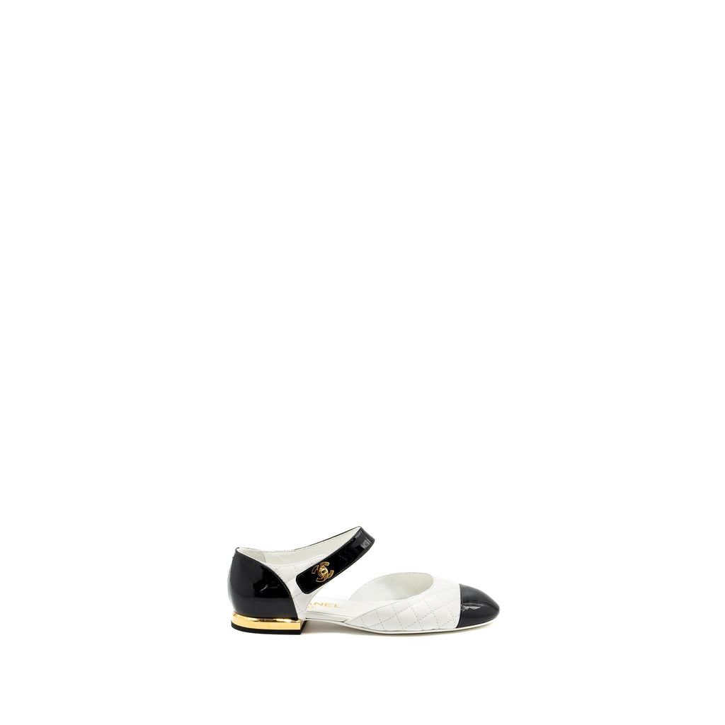 CHANEL MARY JANES OPEN BALLET FLAT SHOES BLACK / WHITE