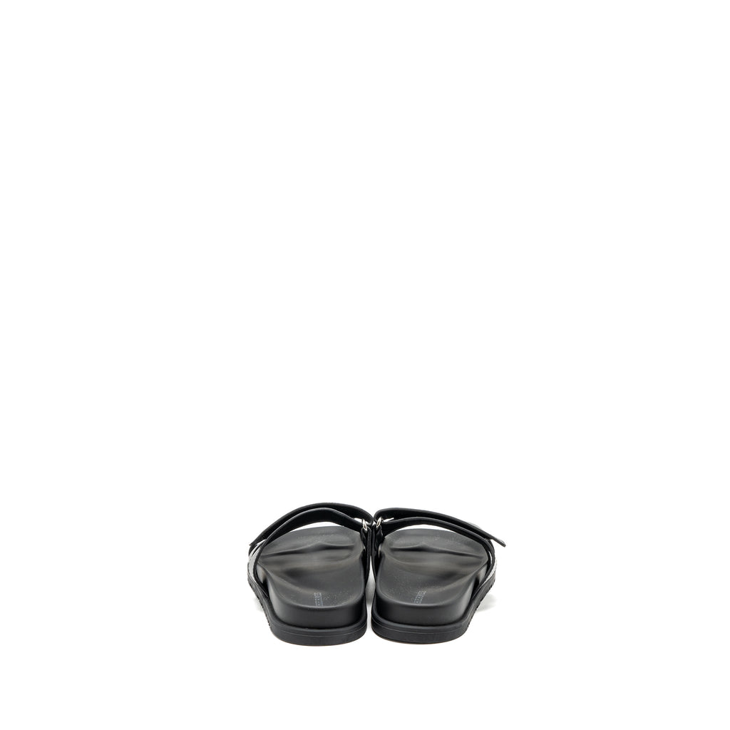 HERMES CHYPRE SANDALS BLACK
