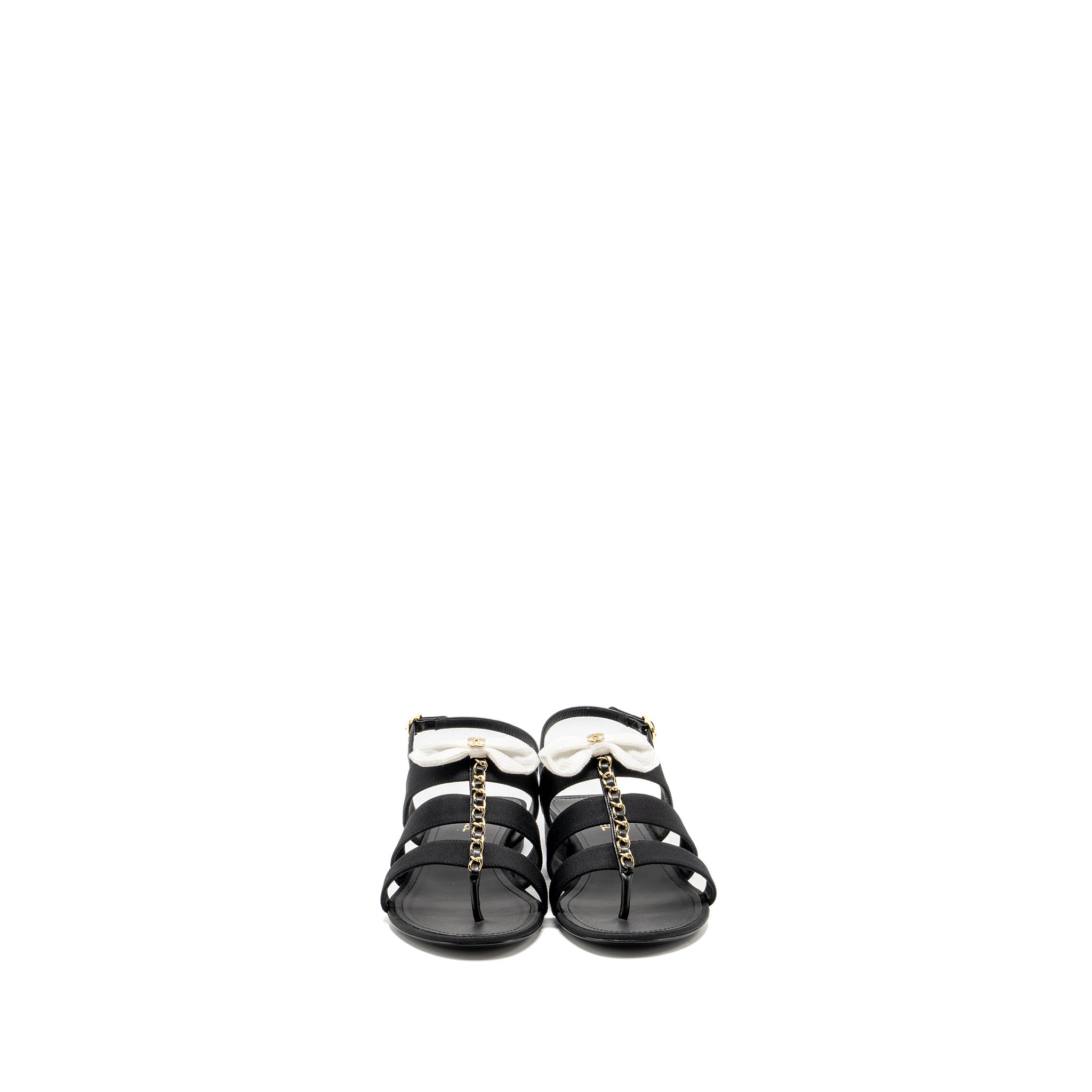 CHANEL 21K GROSGRAIN CHAIN CC LOGO WITH WHITE BOW SANDALS BLACK LGHW