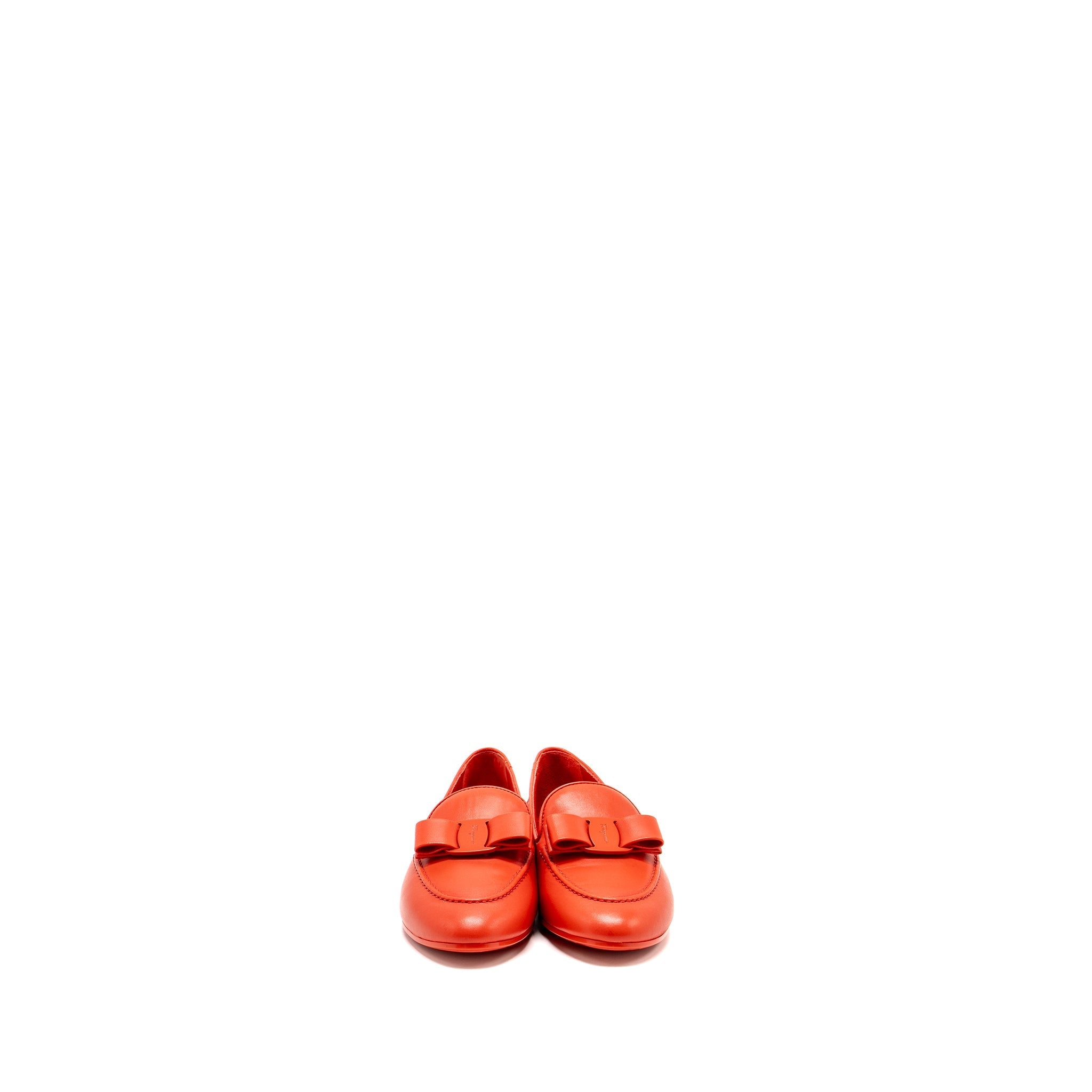 SALVATORE FERRAGAMO VARA BOW MOCCASIN LAMBSKIN CORAL