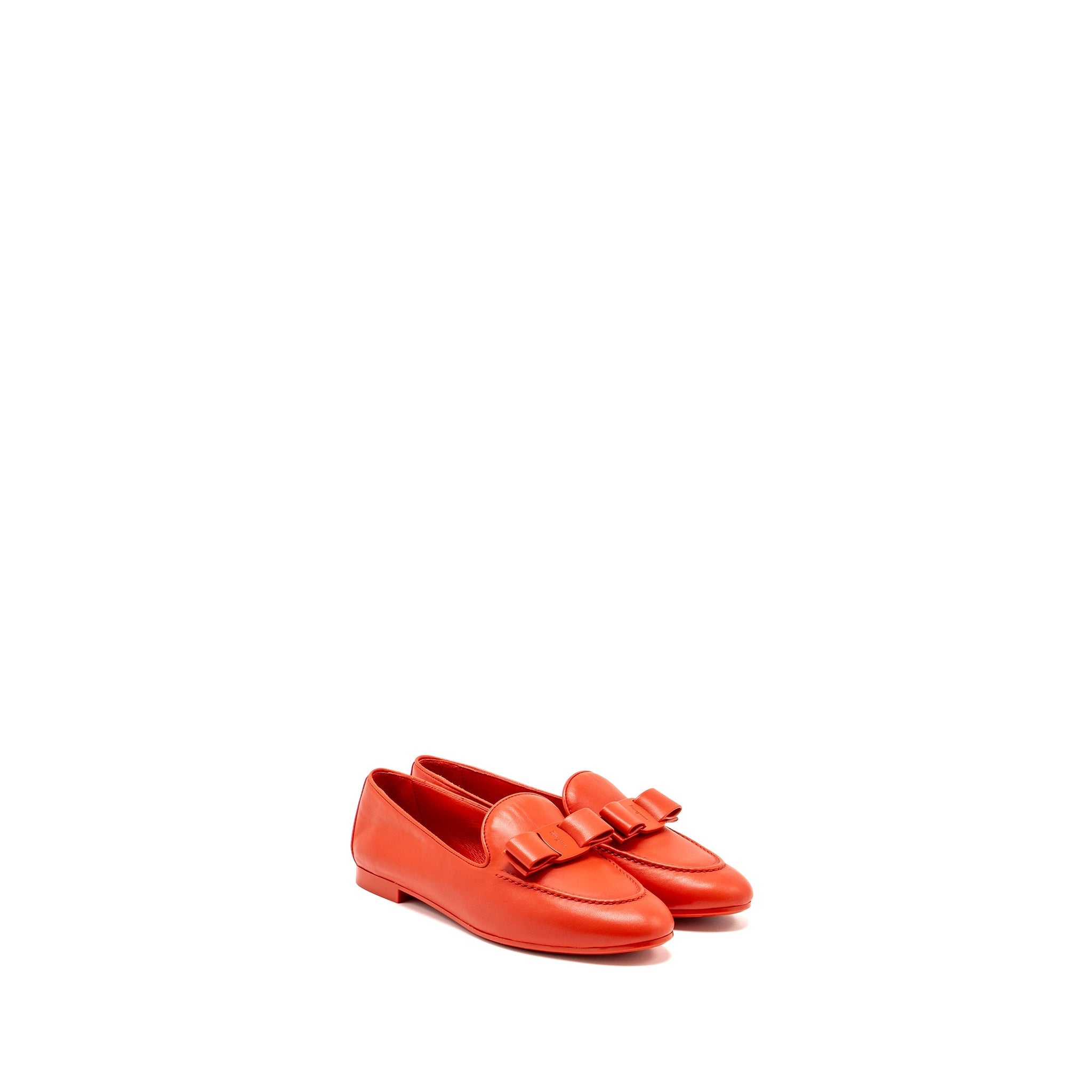 SALVATORE FERRAGAMO VARA BOW MOCCASIN LAMBSKIN CORAL