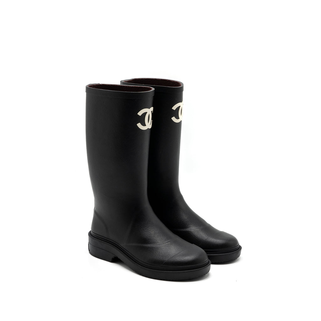 CHANEL 22K WELLINGTON RAIN BOOTS RUBBER BLACK