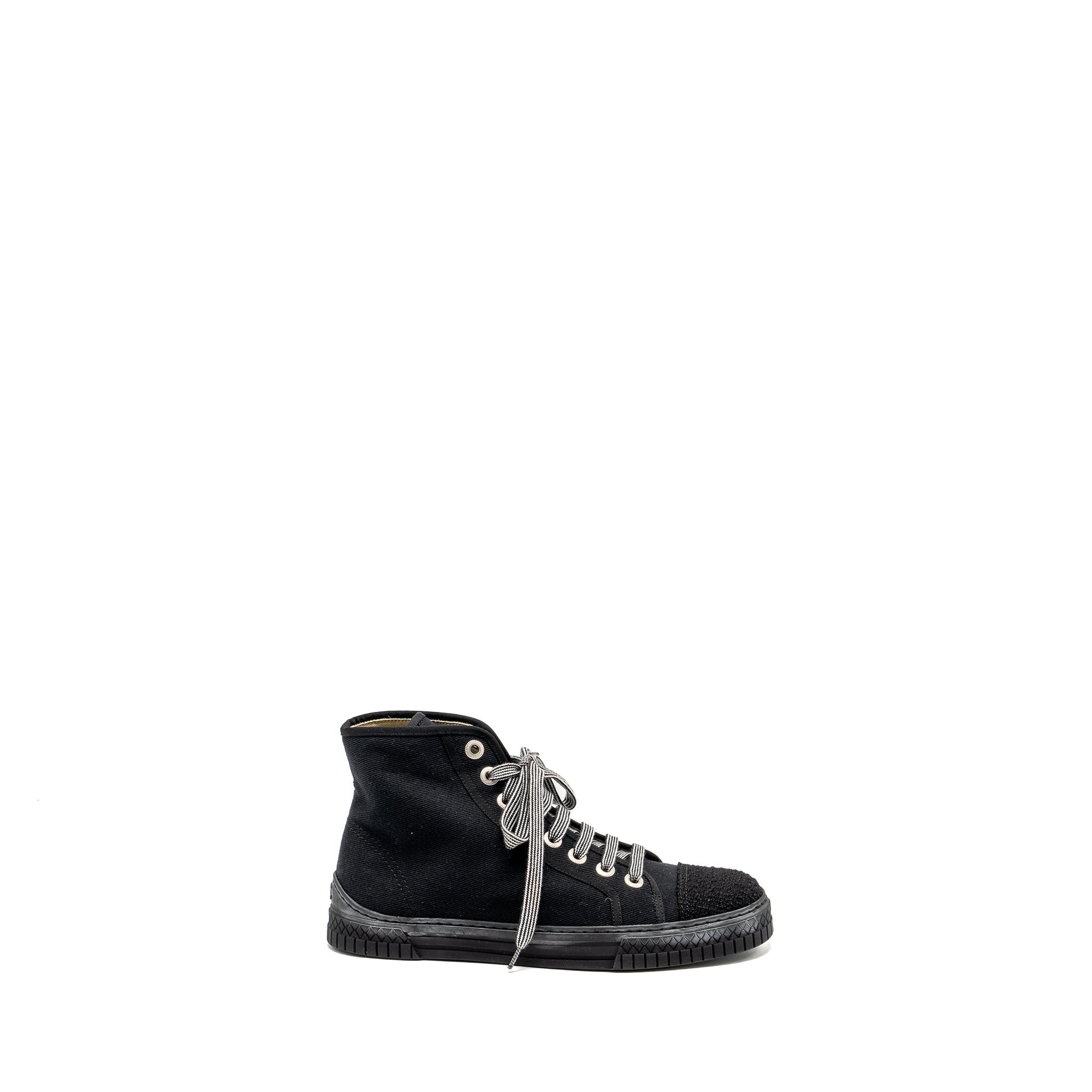CHANEL HIGH-TOP SNEAKERS FABRIC BLACK
