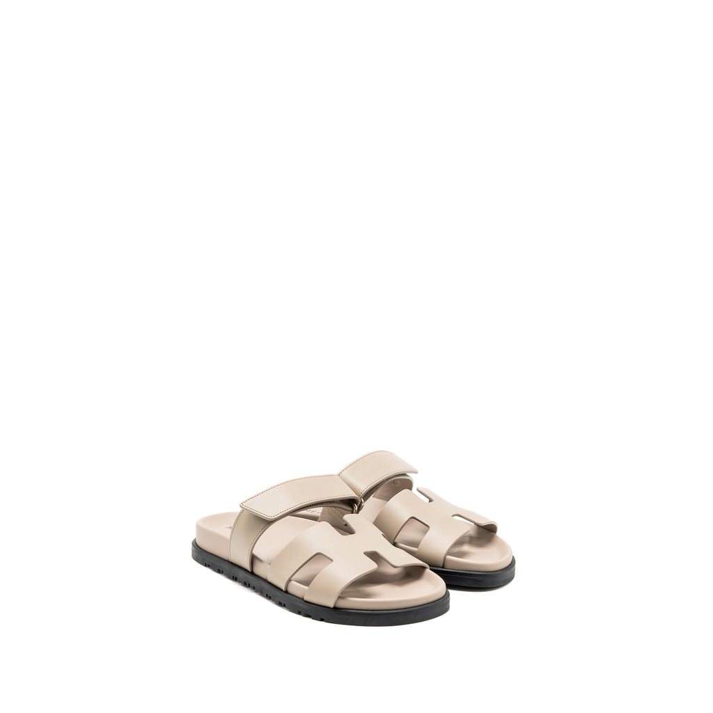 HERMES CHYPRE SANDAL BEIGE MASTIC