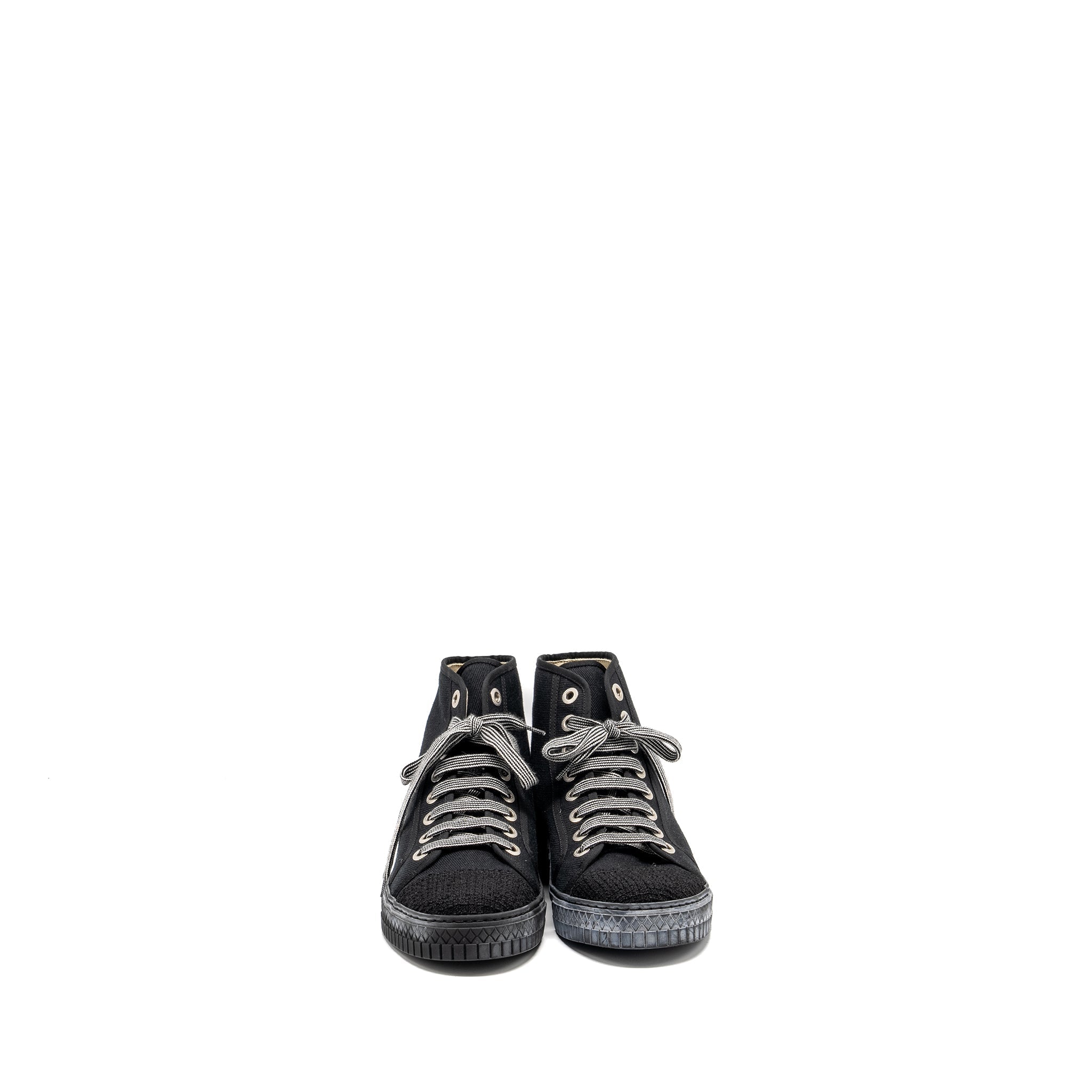 CHANEL HIGH-TOP SNEAKERS FABRIC BLACK