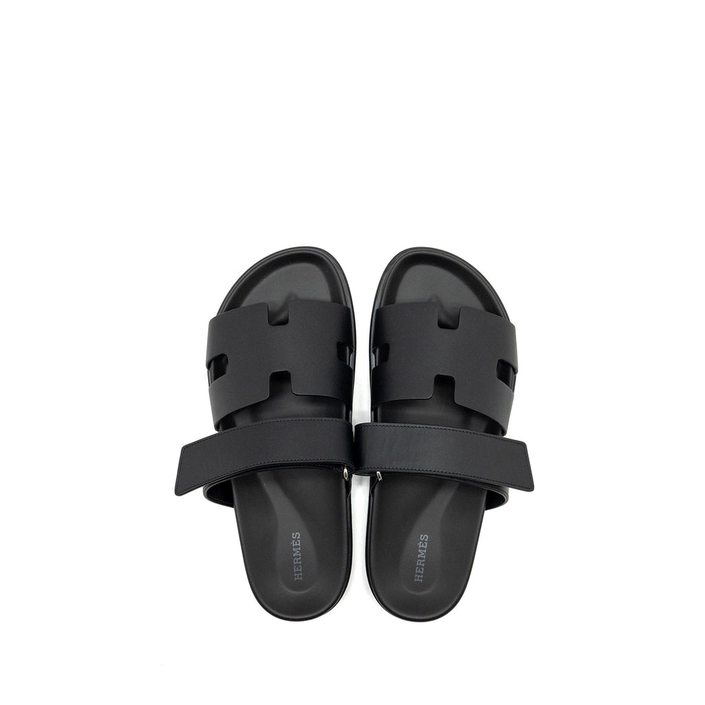 HERMES MEN’S CHYPRE SANDAL CALFSKIN BLACK