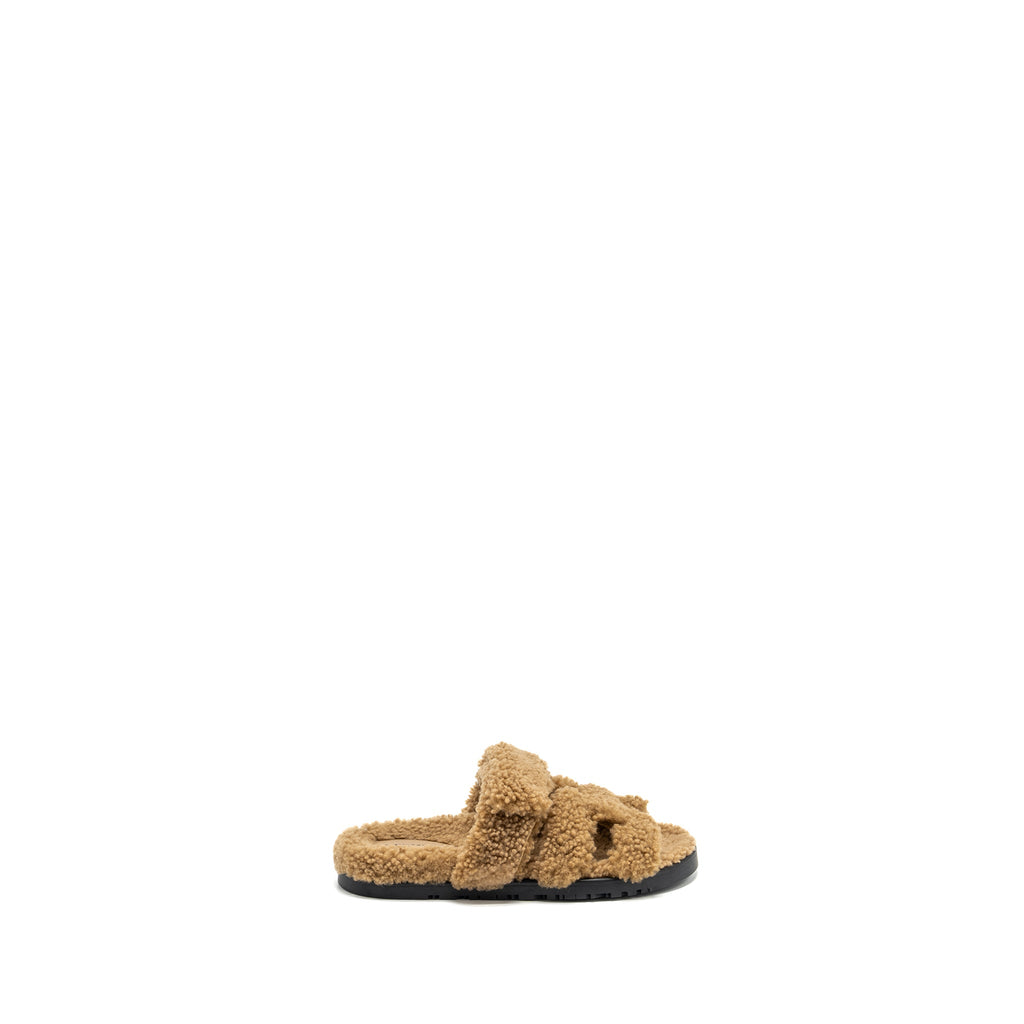 HERMES CHYPRE SANDALS PEAU LAINEE MER BEIGE ARGILE