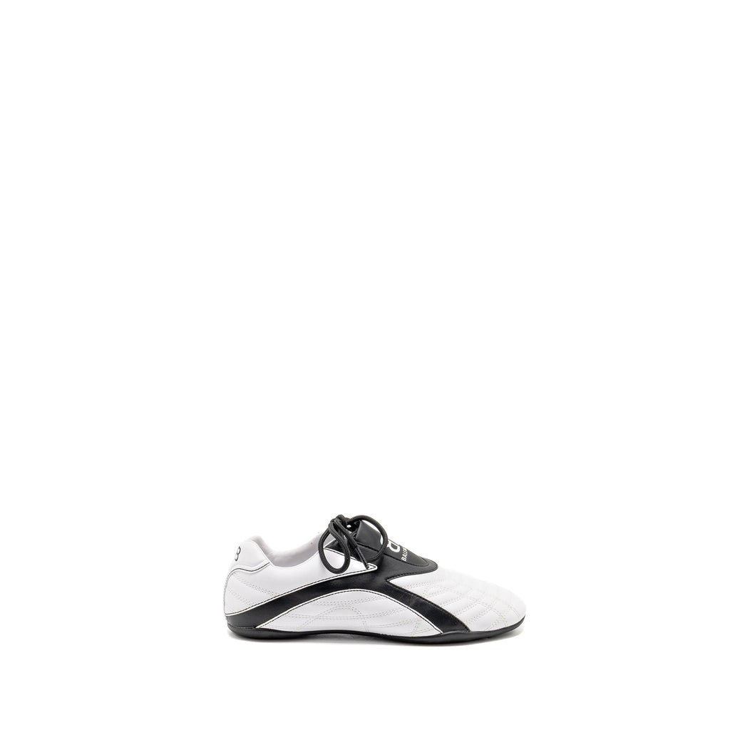 BALENCIAGA ZEN LOGO-PRINT LOW-TOP SNEAKERS FAUX LEATHER WHITE/BLACK