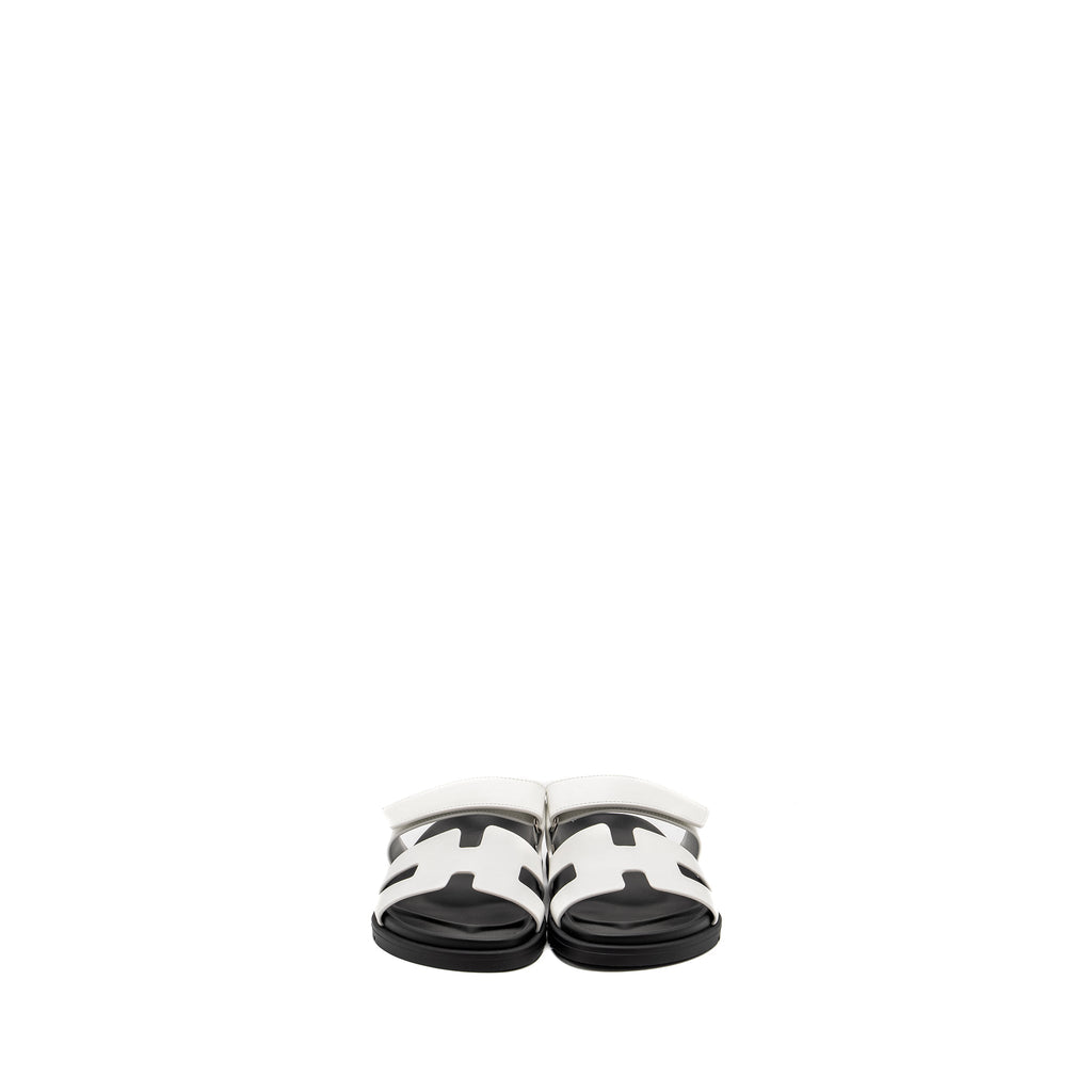HERMES CHYPRE SANDAL CALFSKIN WHITE SHW