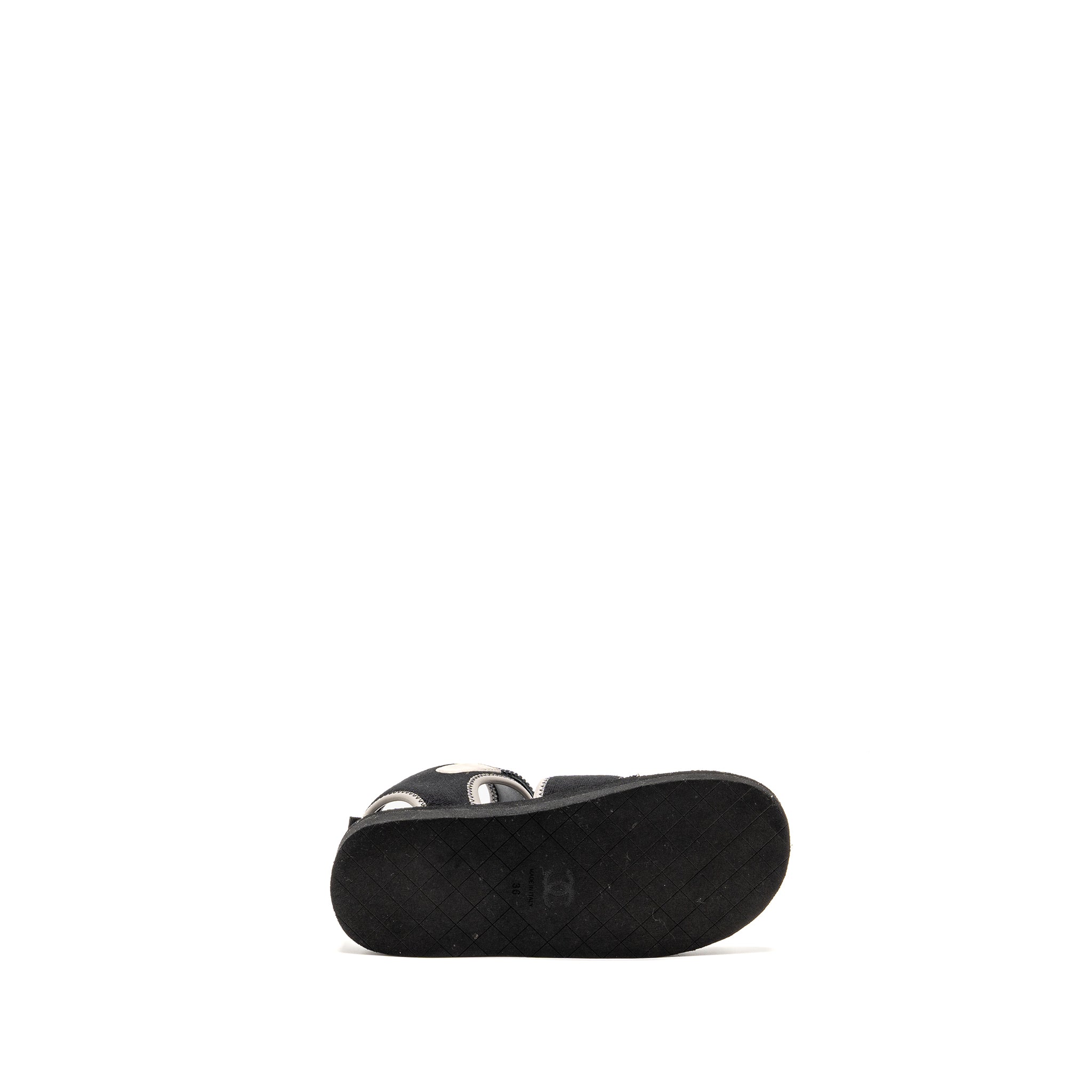 CHANEL JERSEY COCO STRAP SANDALS BLACK/WHITE