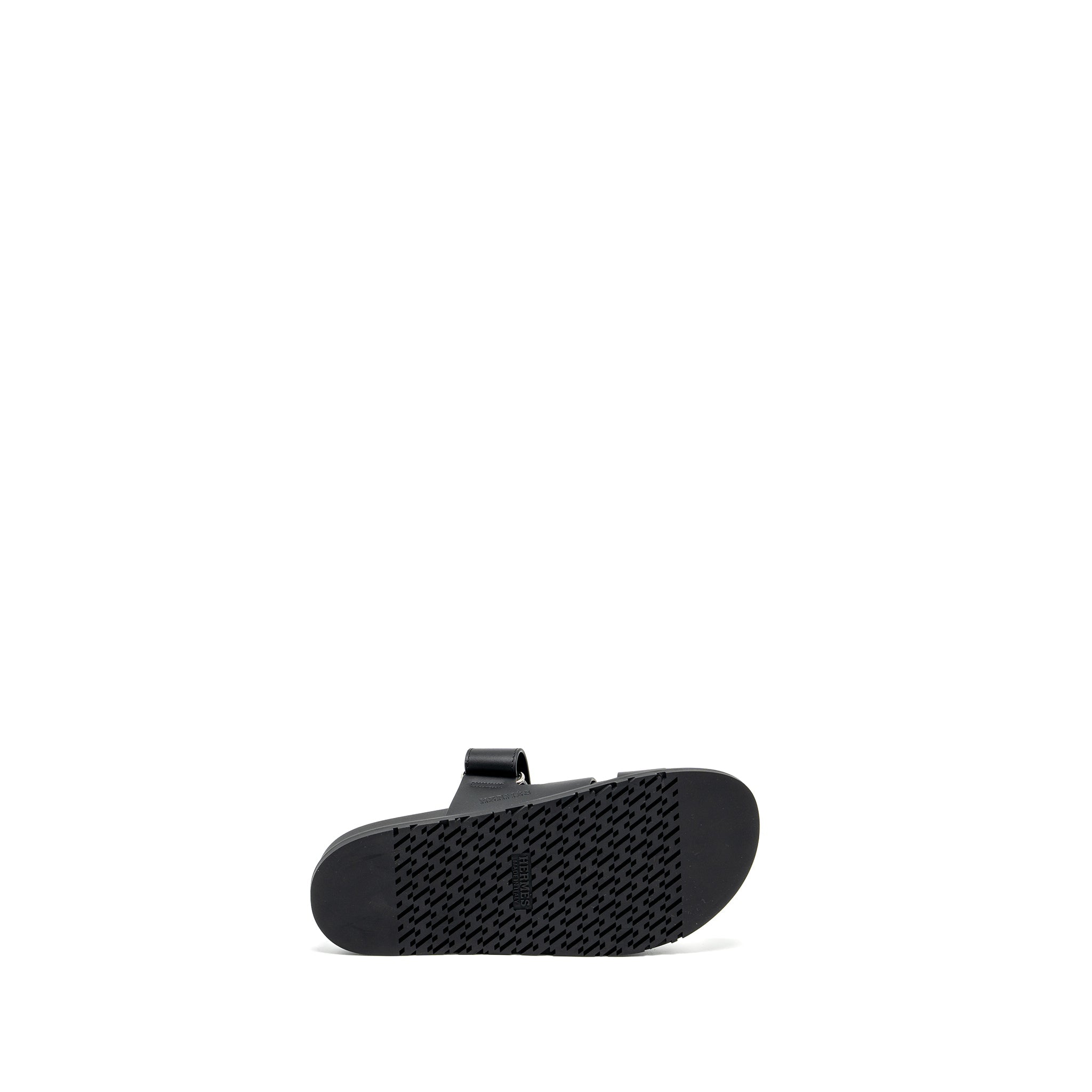 HERMES MEN’S CHYPRE SANDAL CALFSKIN BLACK