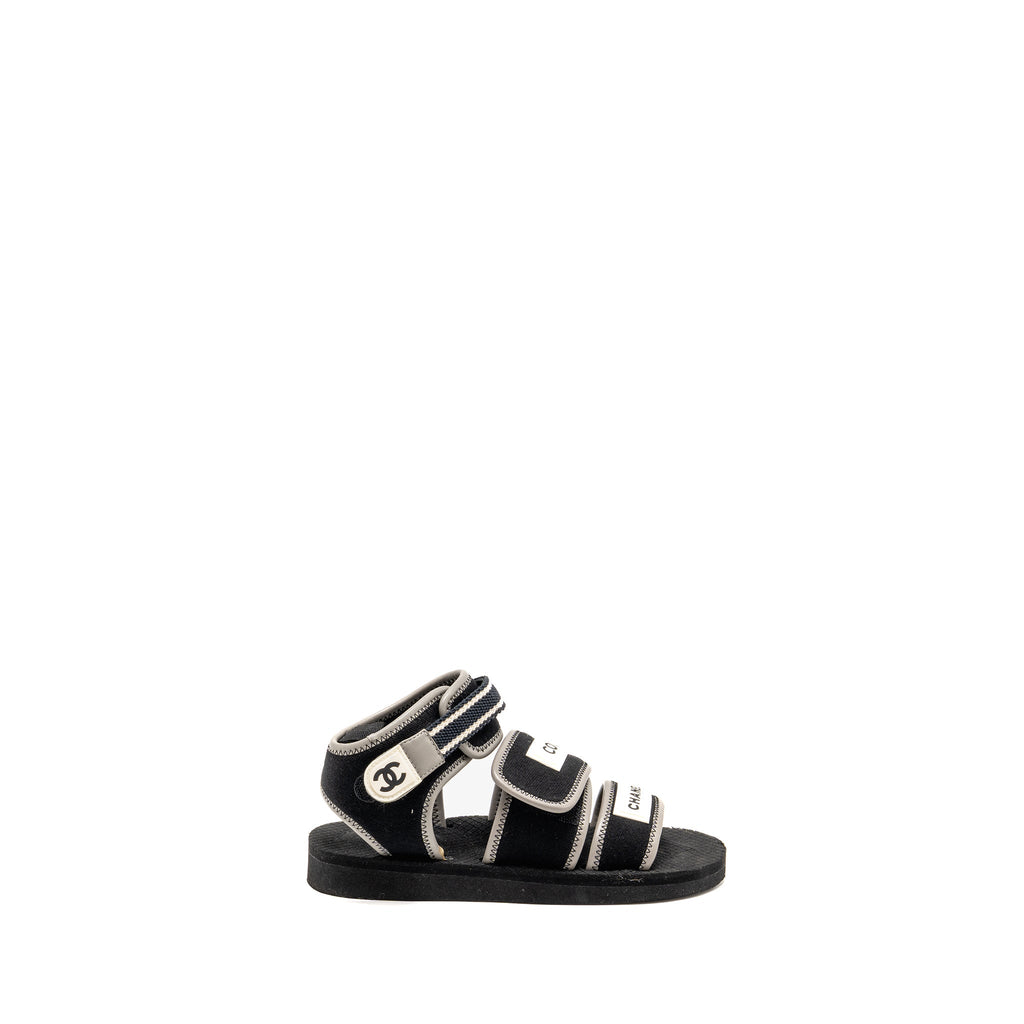 CHANEL JERSEY COCO STRAP SANDALS BLACK/WHITE