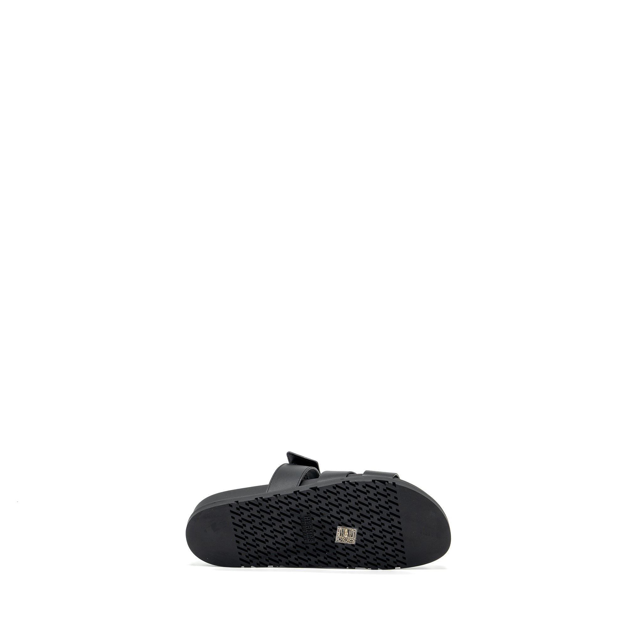 HERMES MEN’S CHYPRE SANDAL CALFSKIN BLACK