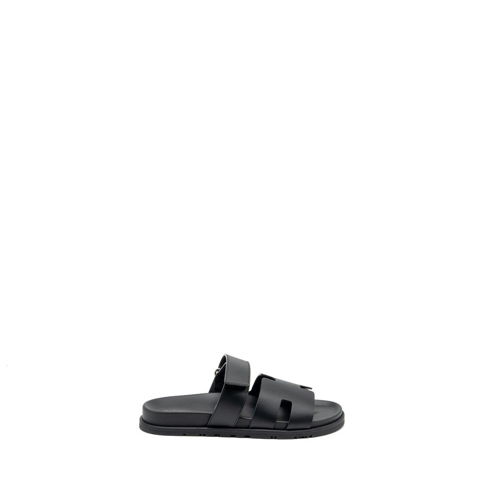 HERMES MEN’S CHYPRE SANDAL CALFSKIN BLACK