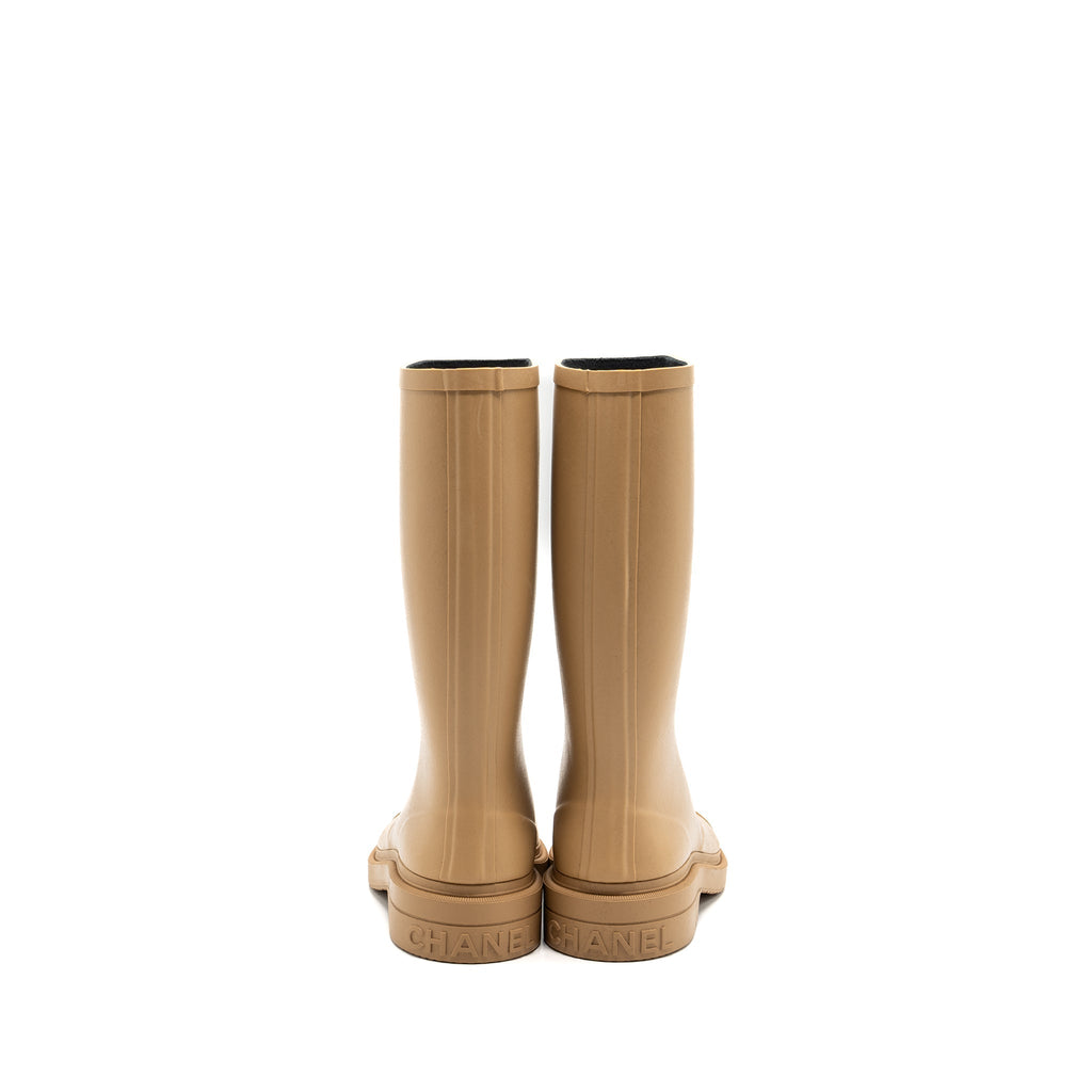 CHANEL WELLINGTON RAIN BOOTS RUBBER BEIGE