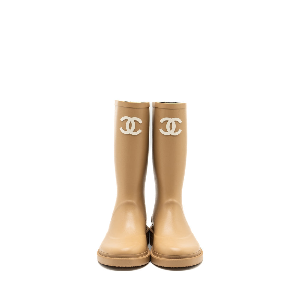 CHANEL WELLINGTON RAIN BOOTS RUBBER BEIGE