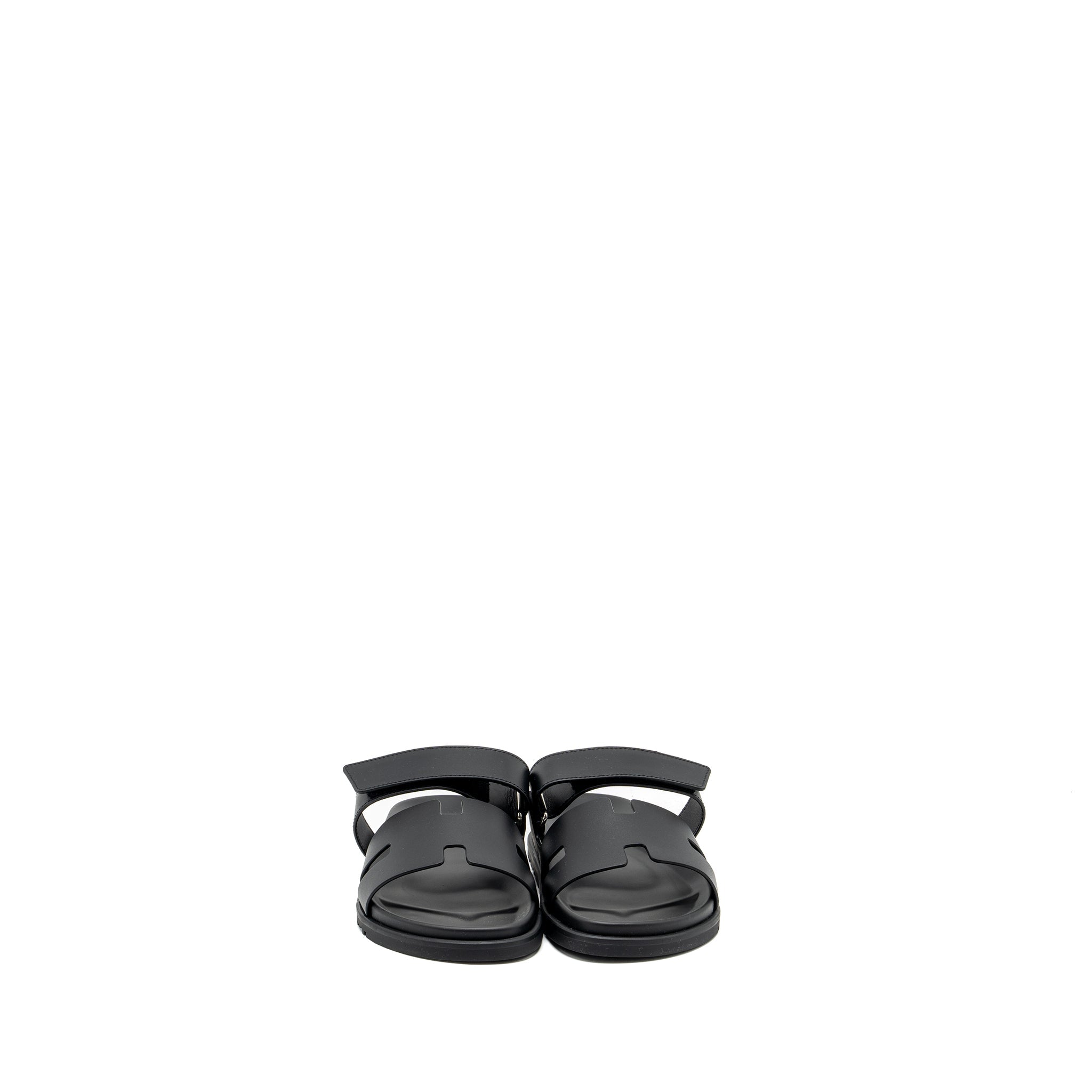 HERMES MEN’S CHYPRE SANDAL CALFSKIN BLACK