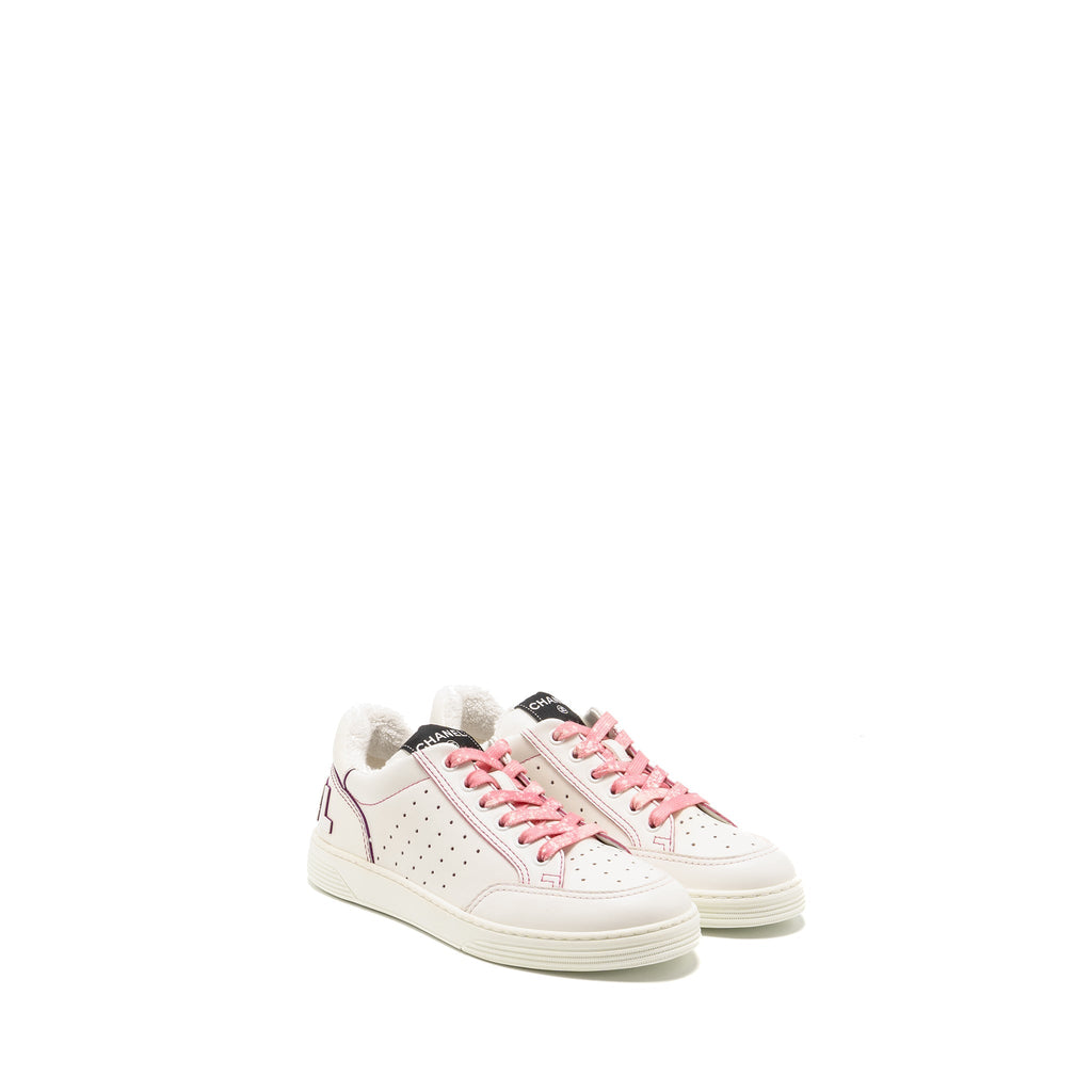 CHANEL LOGO SNEAKERS CALFSKIN WHITE/PINK