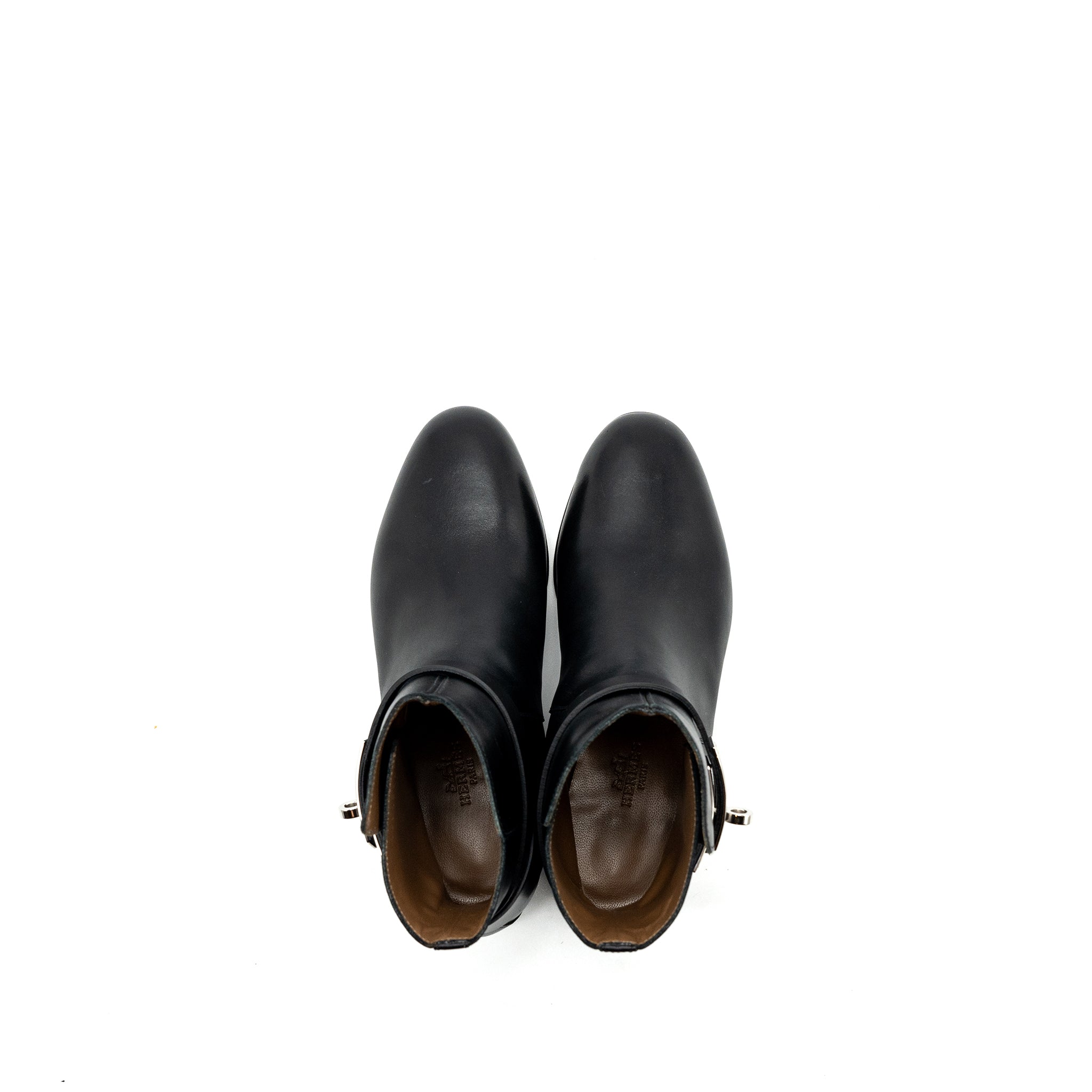 HERMES NEO ANKLE BOOTS WITH KELLY BUCKLE CALFSKIN BLACK SHW