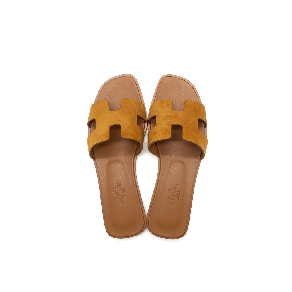 HERMES ORAN SANDALS CHÈVRE VELOURS NATURAL
