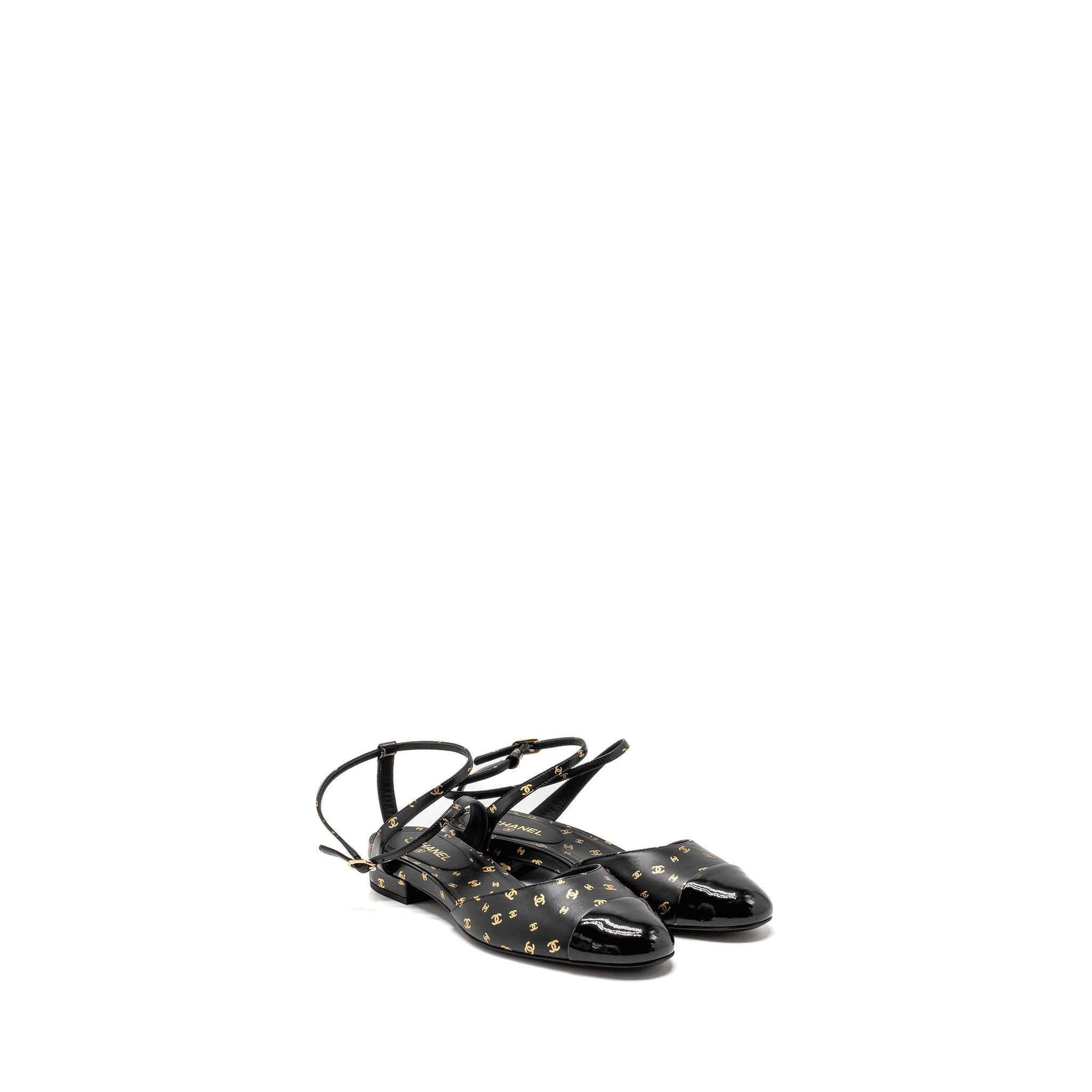 CHANEL CC LOGO PRINT SLINGBACKS LAMBSKIN/PATENT CALFSKIN BLACK/GOLD GHW