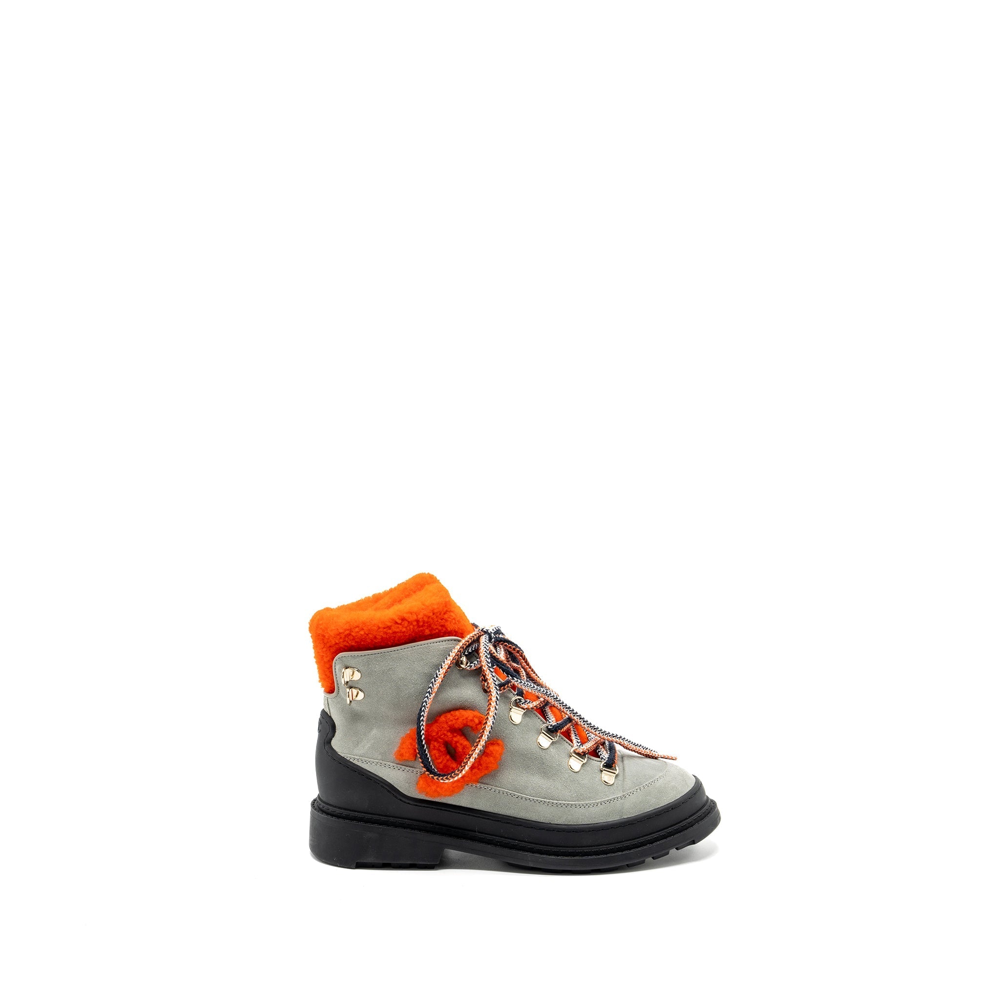 CHANEL LACE UP BOOTS SUEDE LEATHER / SHEARLING GREY / ORANGE