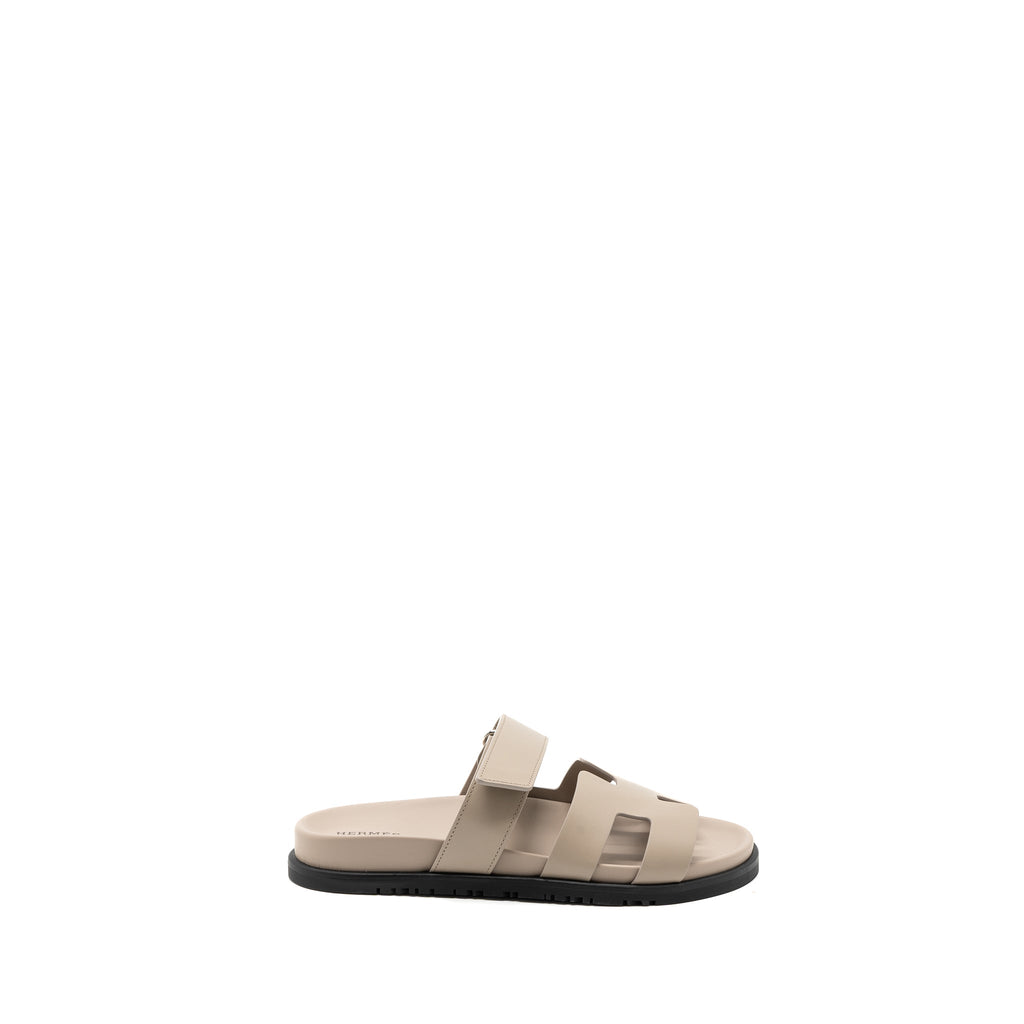 HERMES CHYPRE SANDAL BEIGE MASTIC