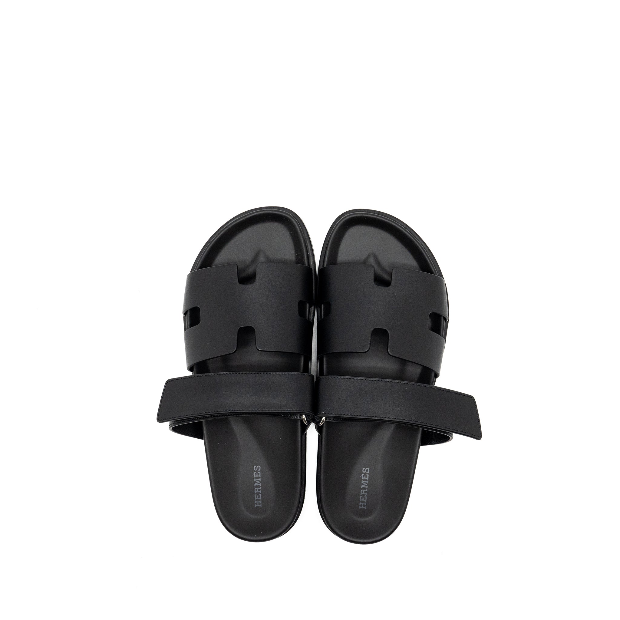 HERMES MEN’S CHYPRE SANDALS BLACK